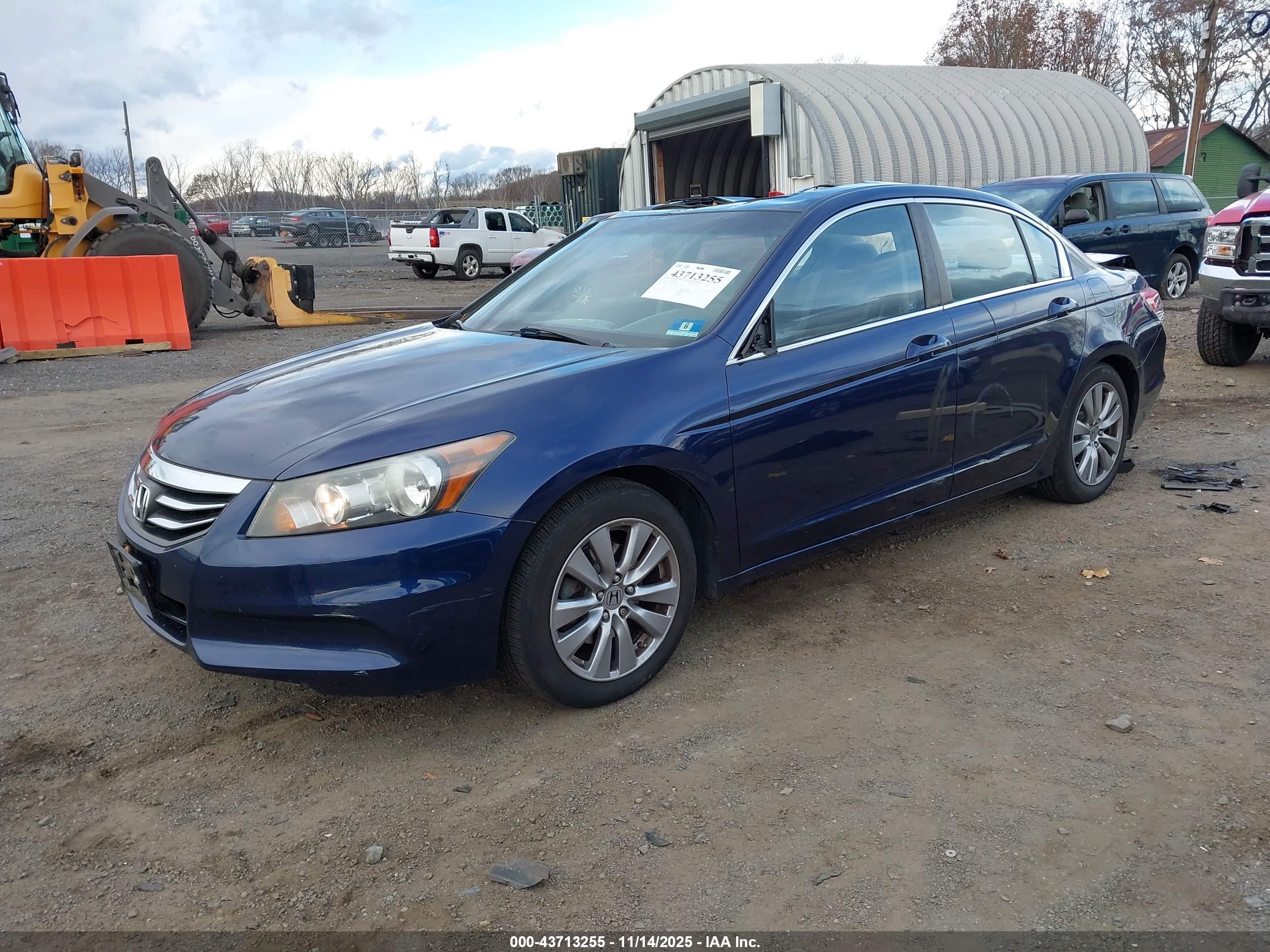 HONDA ACCORD image 2