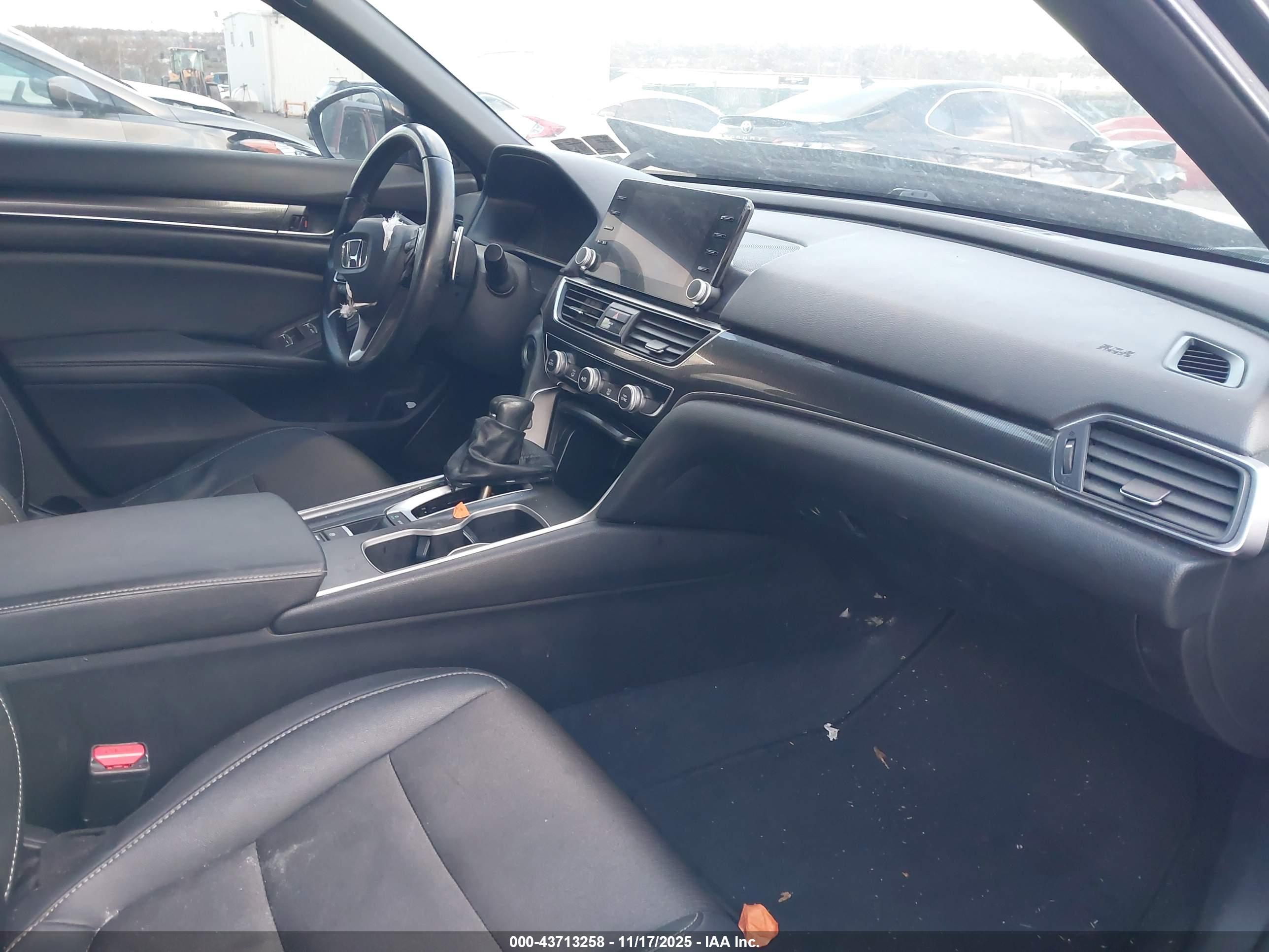 HONDA ACCORD image 5