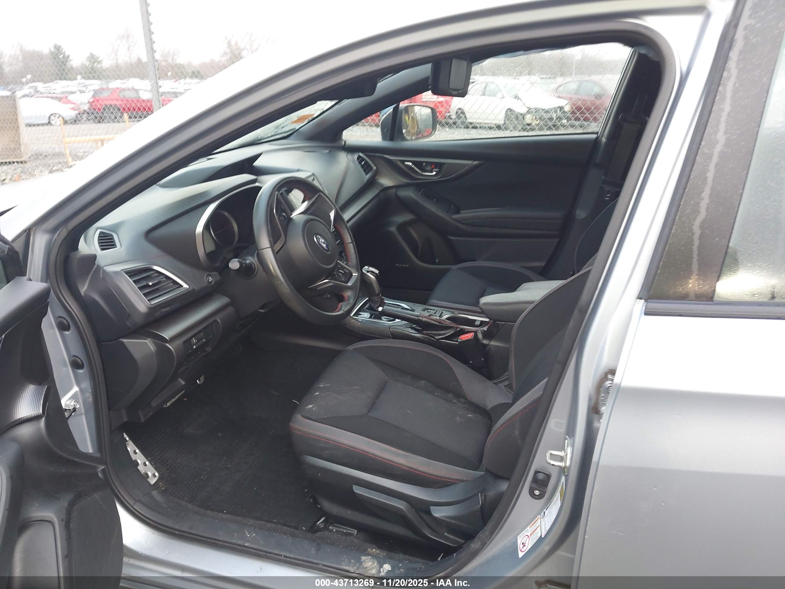 SUBARU IMPREZA image 5