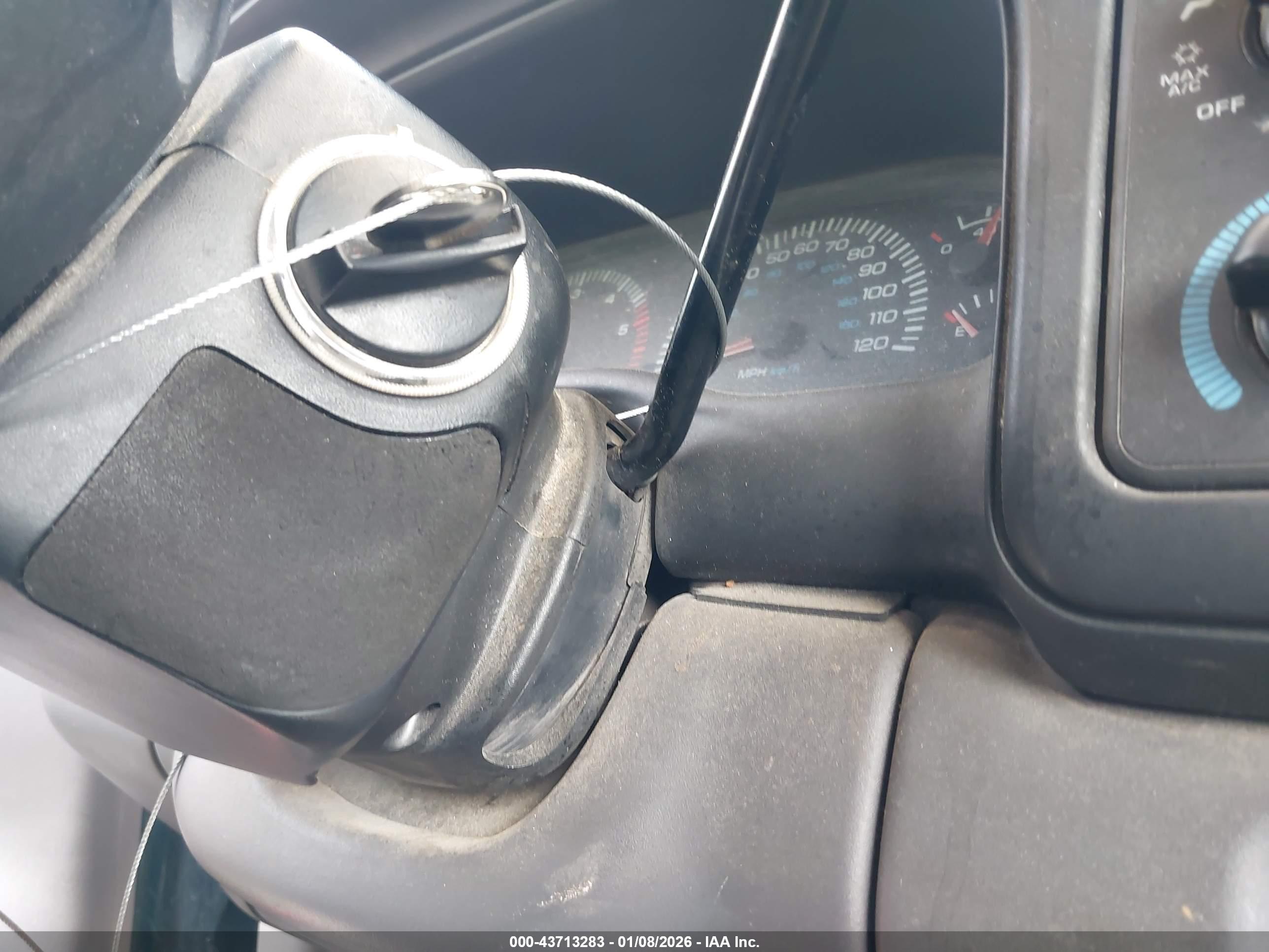 DODGE DAKOTA image 11