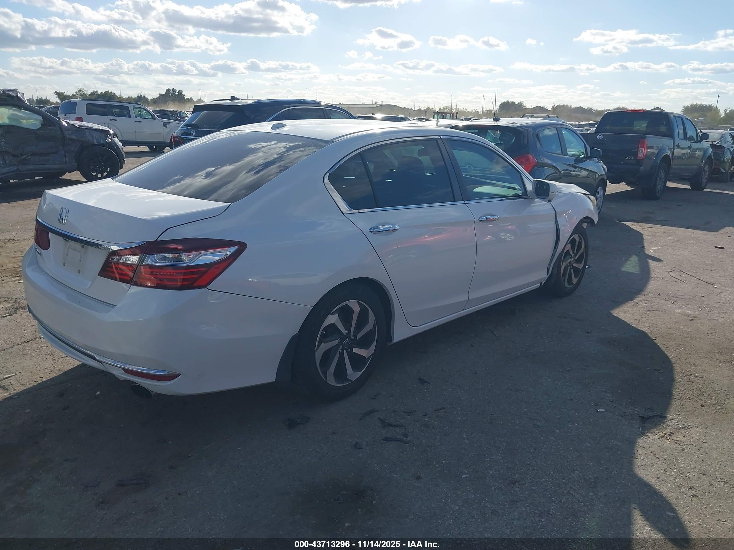 HONDA ACCORD image 4