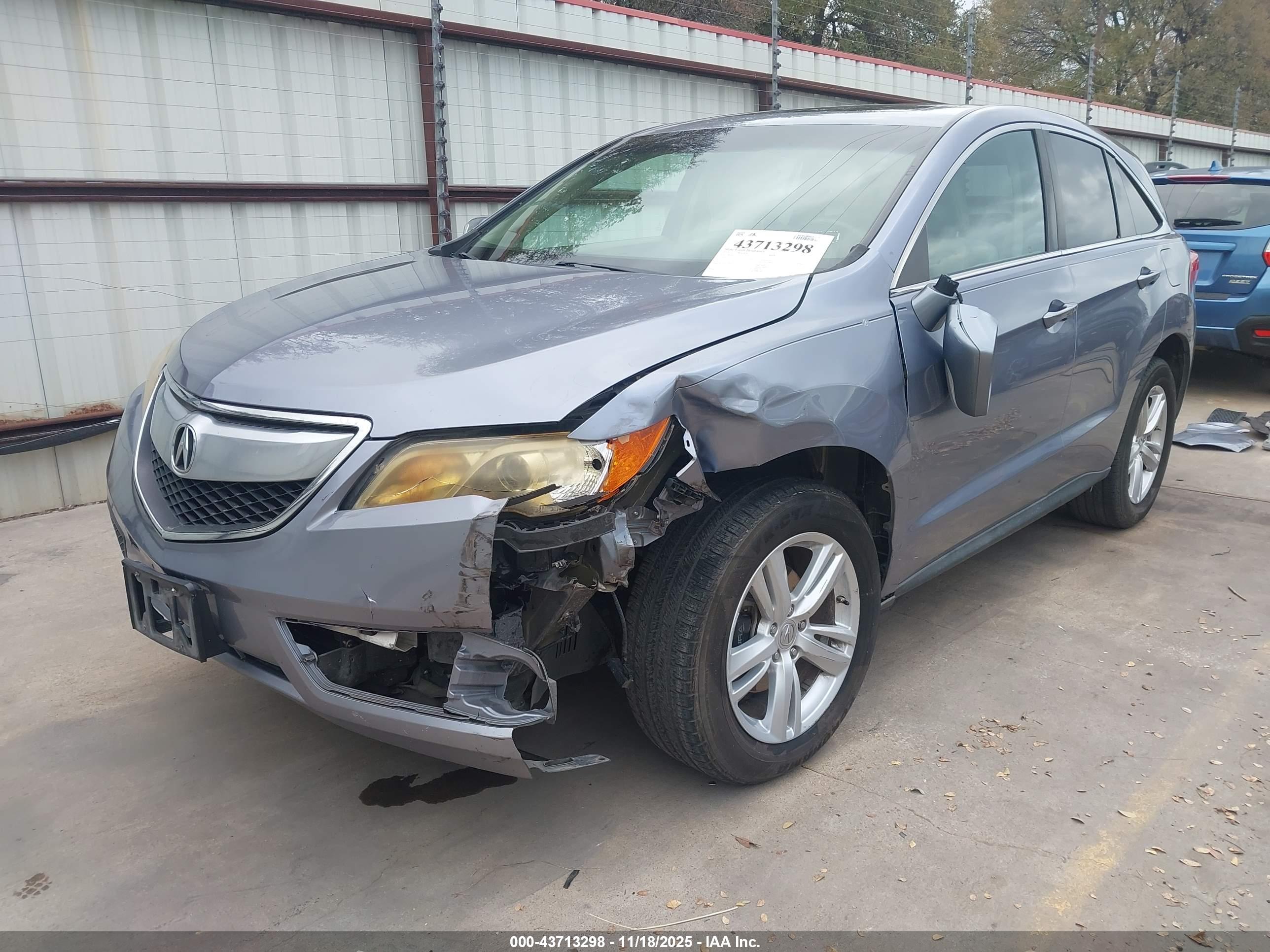ACURA RDX image 2