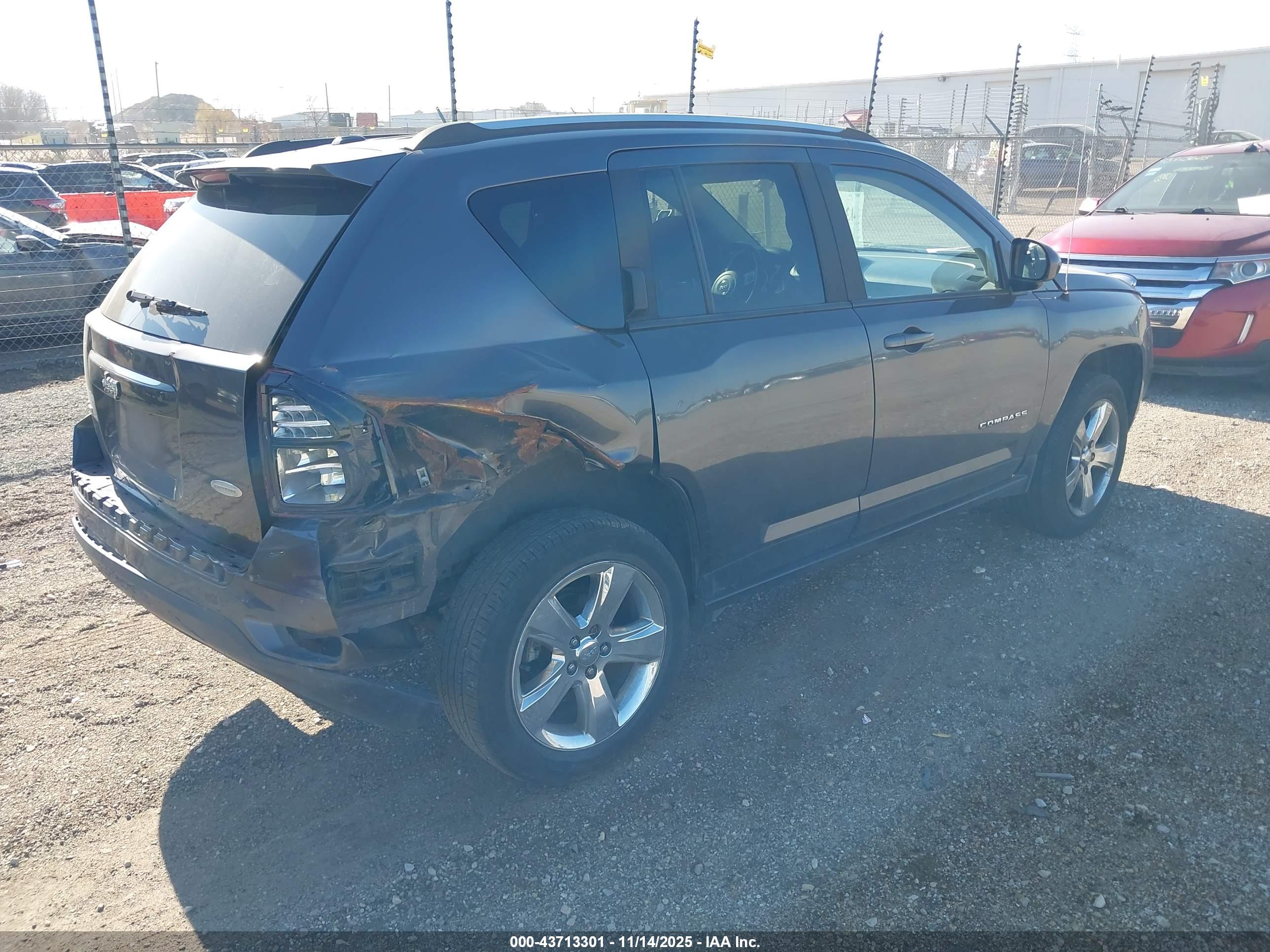 JEEP COMPASS image 4