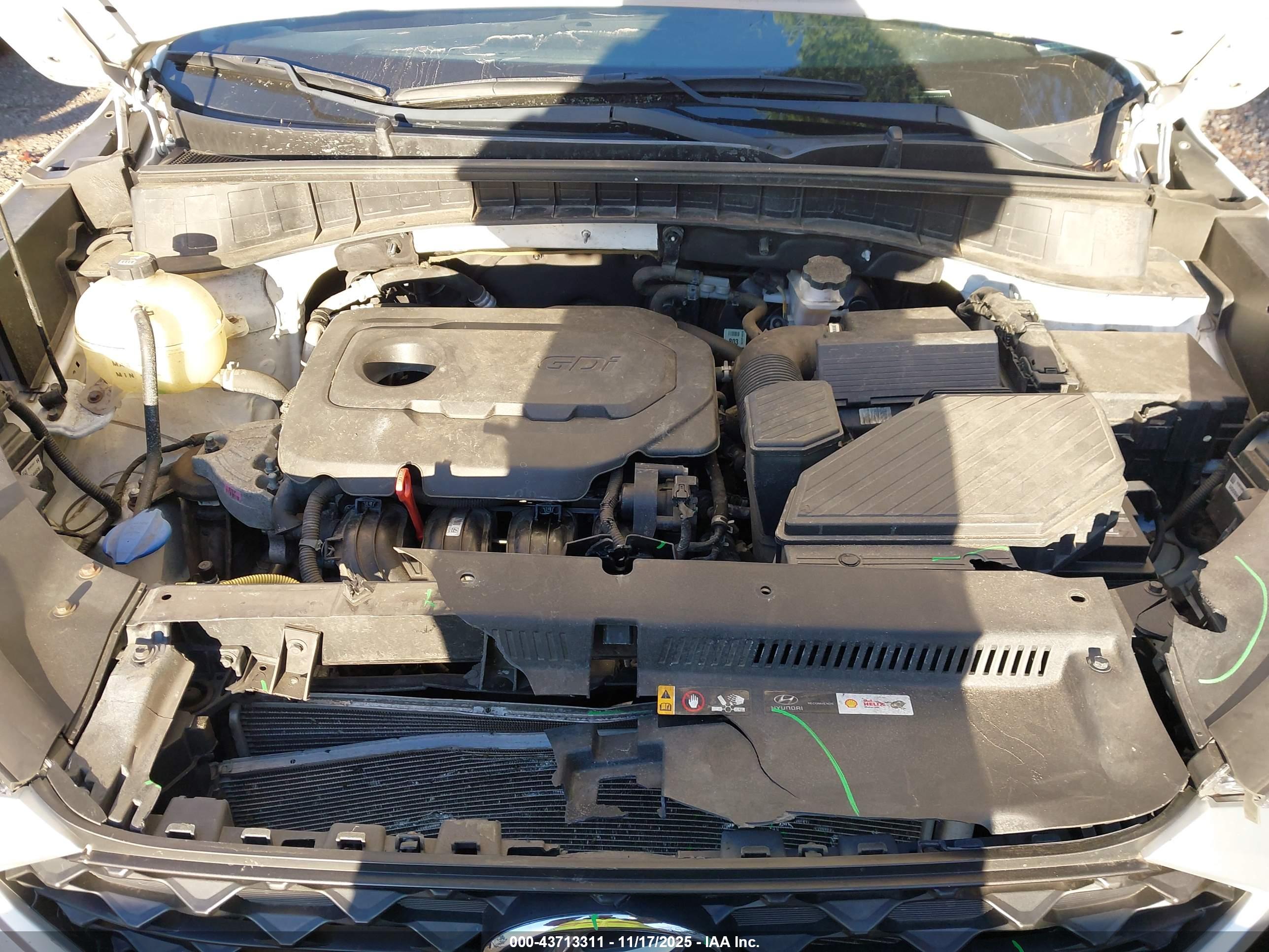 HYUNDAI TUCSON image 10