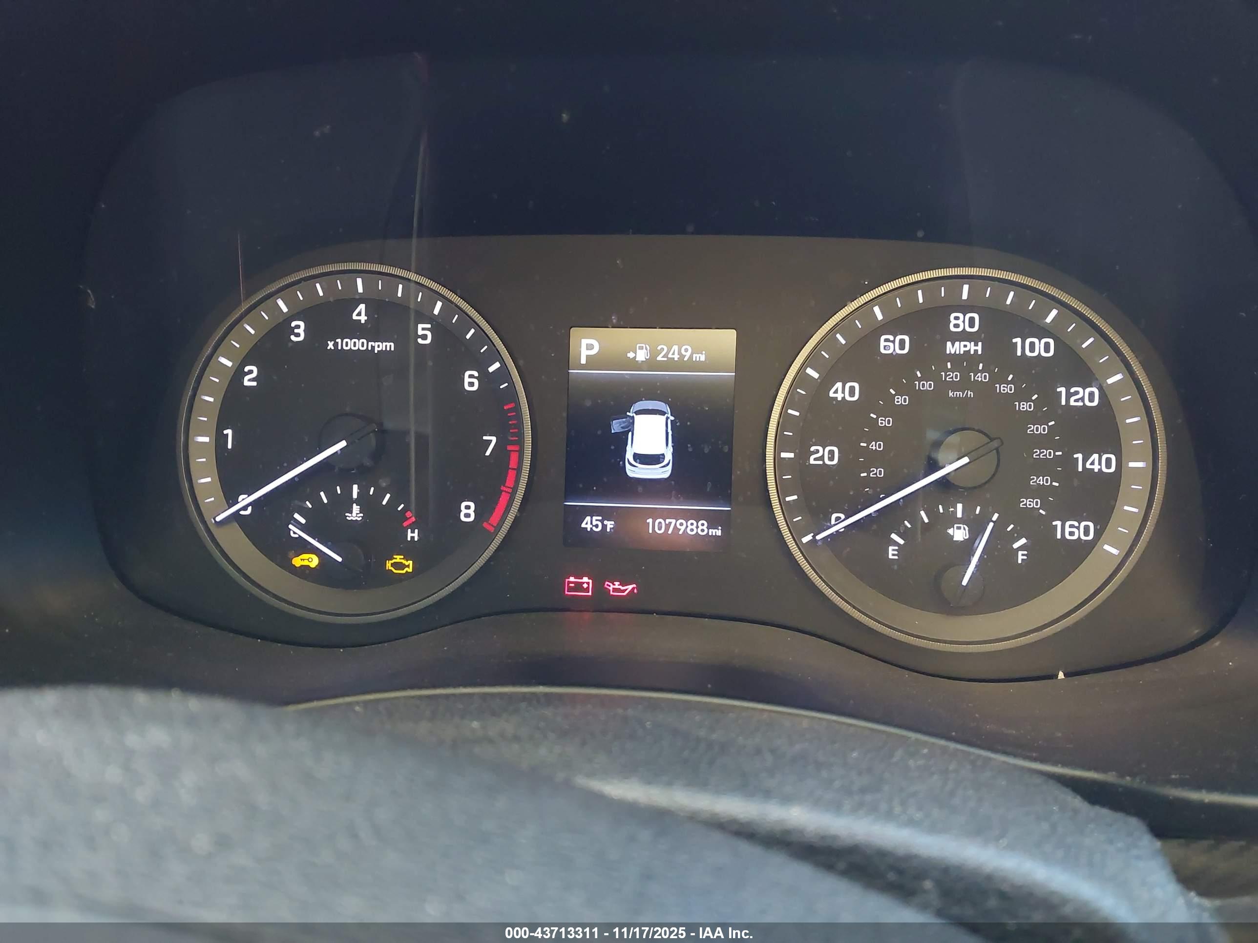 HYUNDAI TUCSON image 7