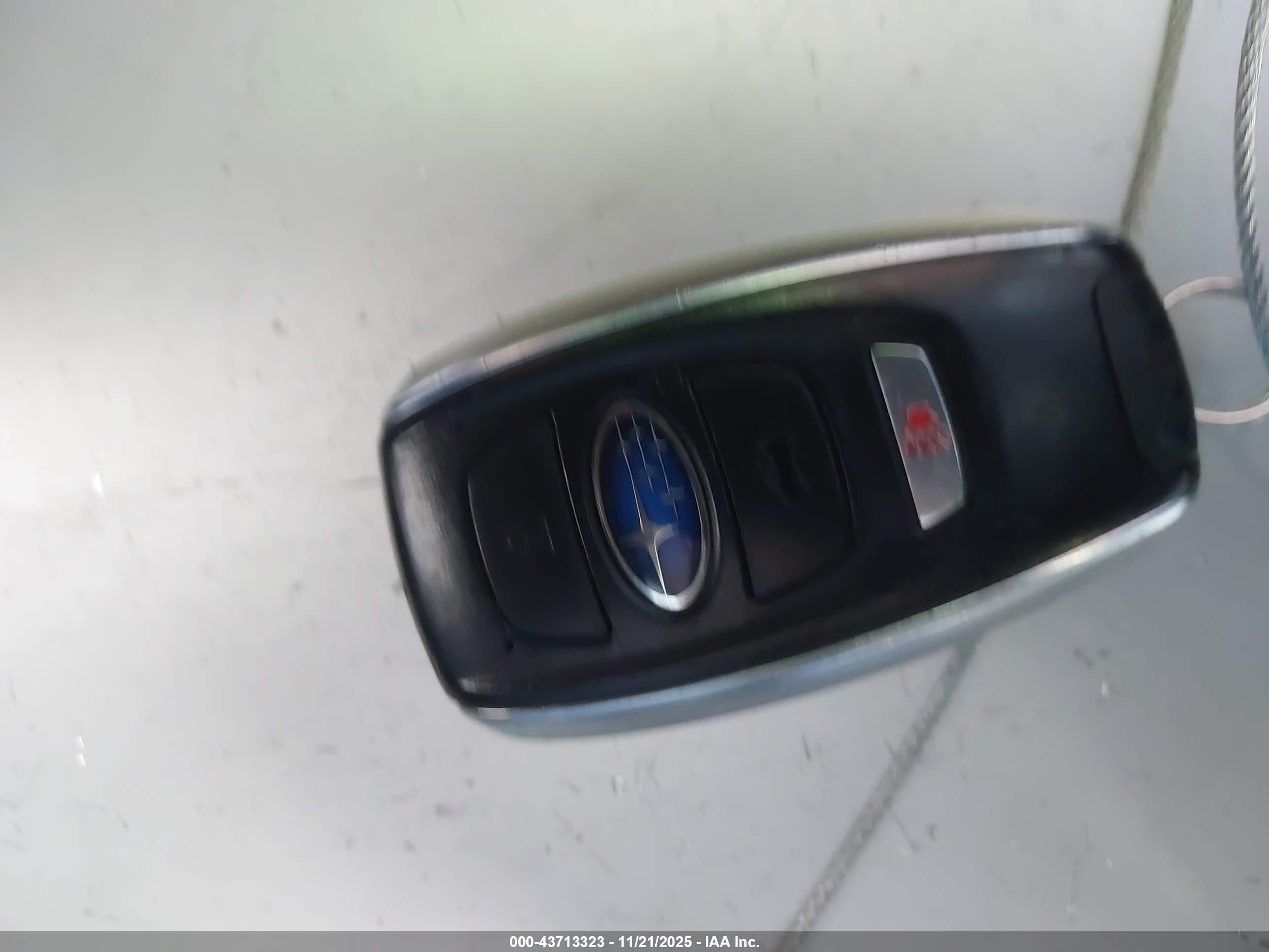 SUBARU CROSSTREK image 11