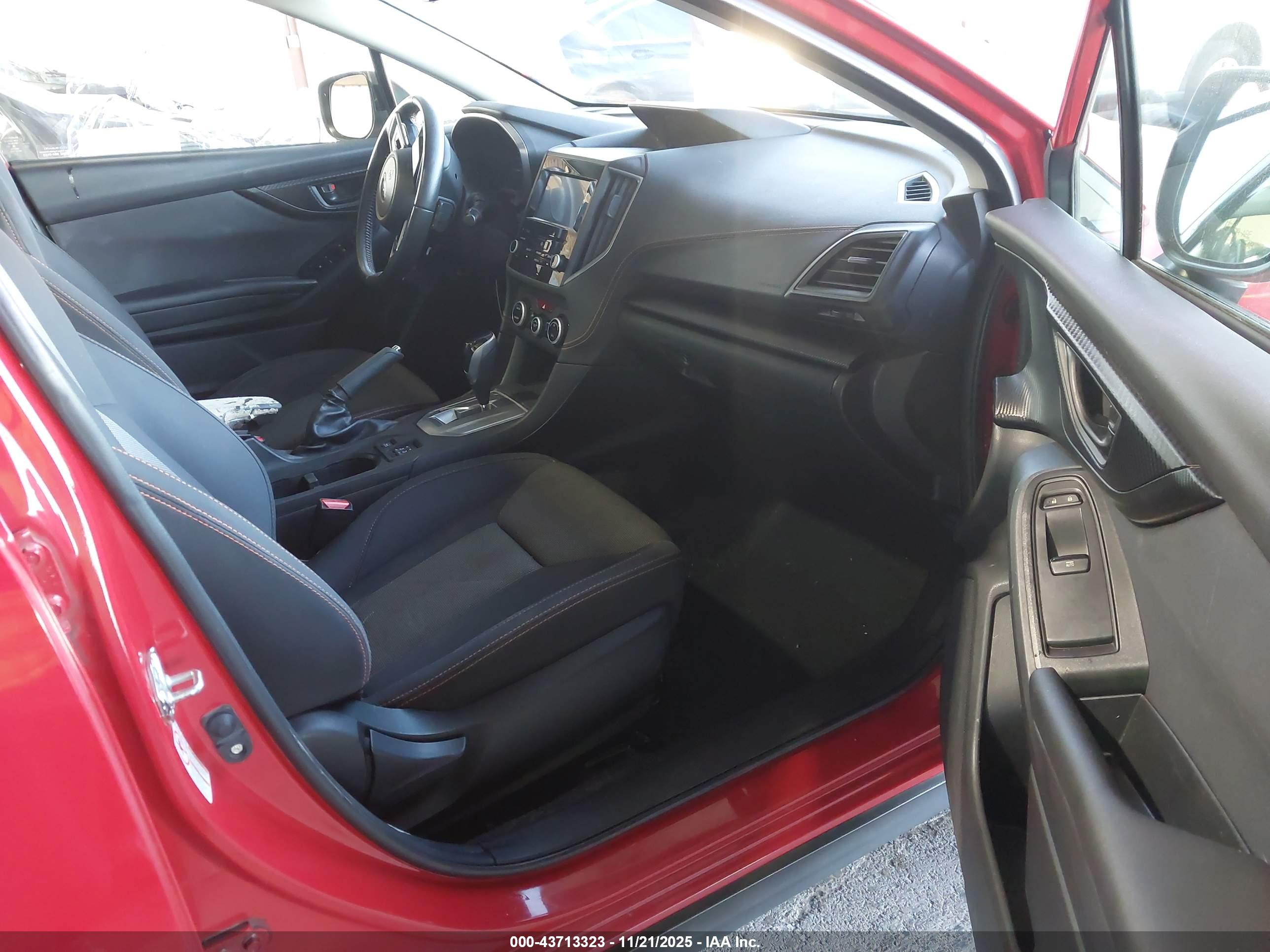 SUBARU CROSSTREK image 5