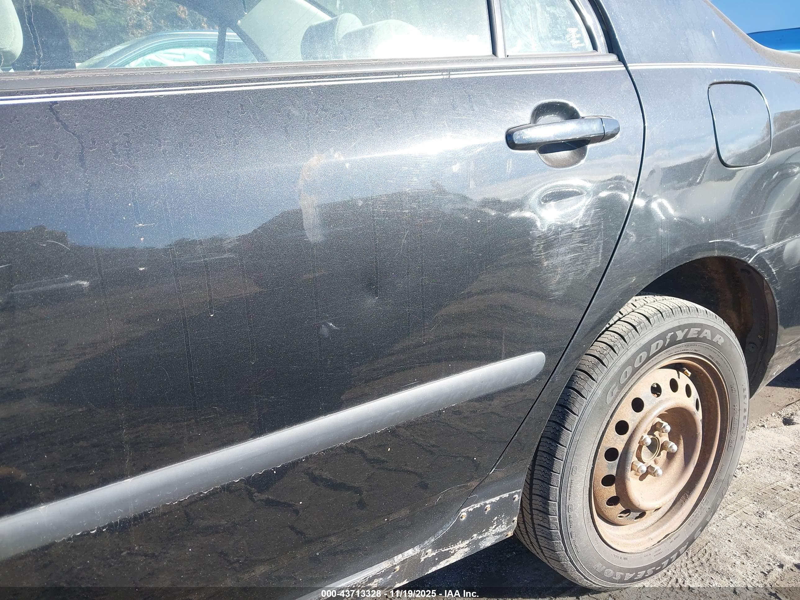 TOYOTA COROLLA image 6