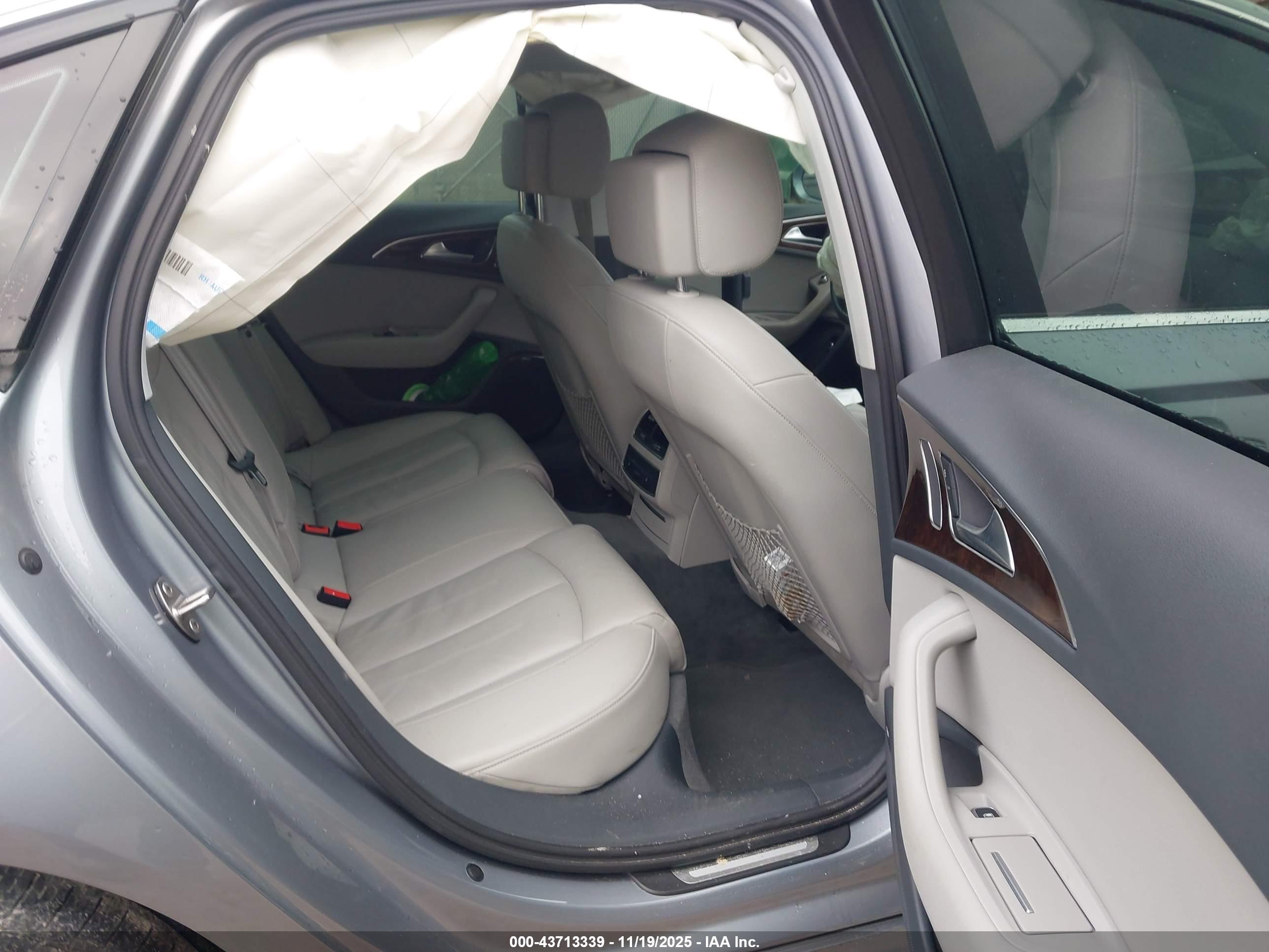 AUDI A6 image 8