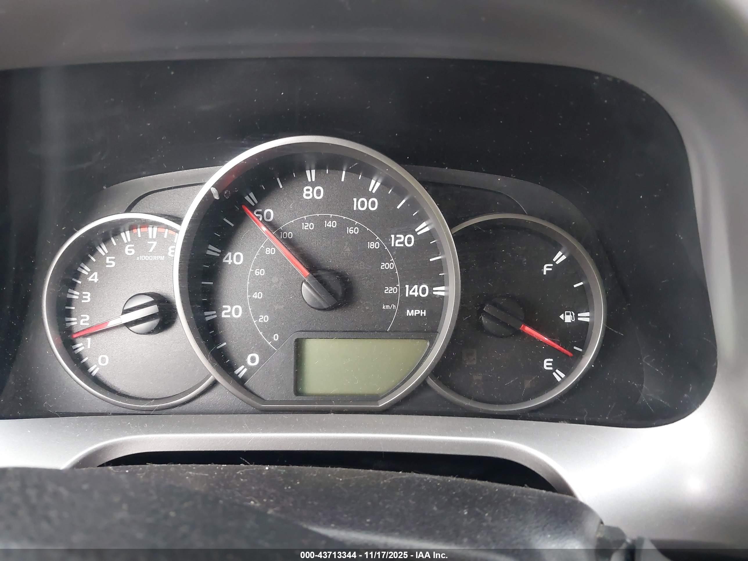TOYOTA RAV4 image 7