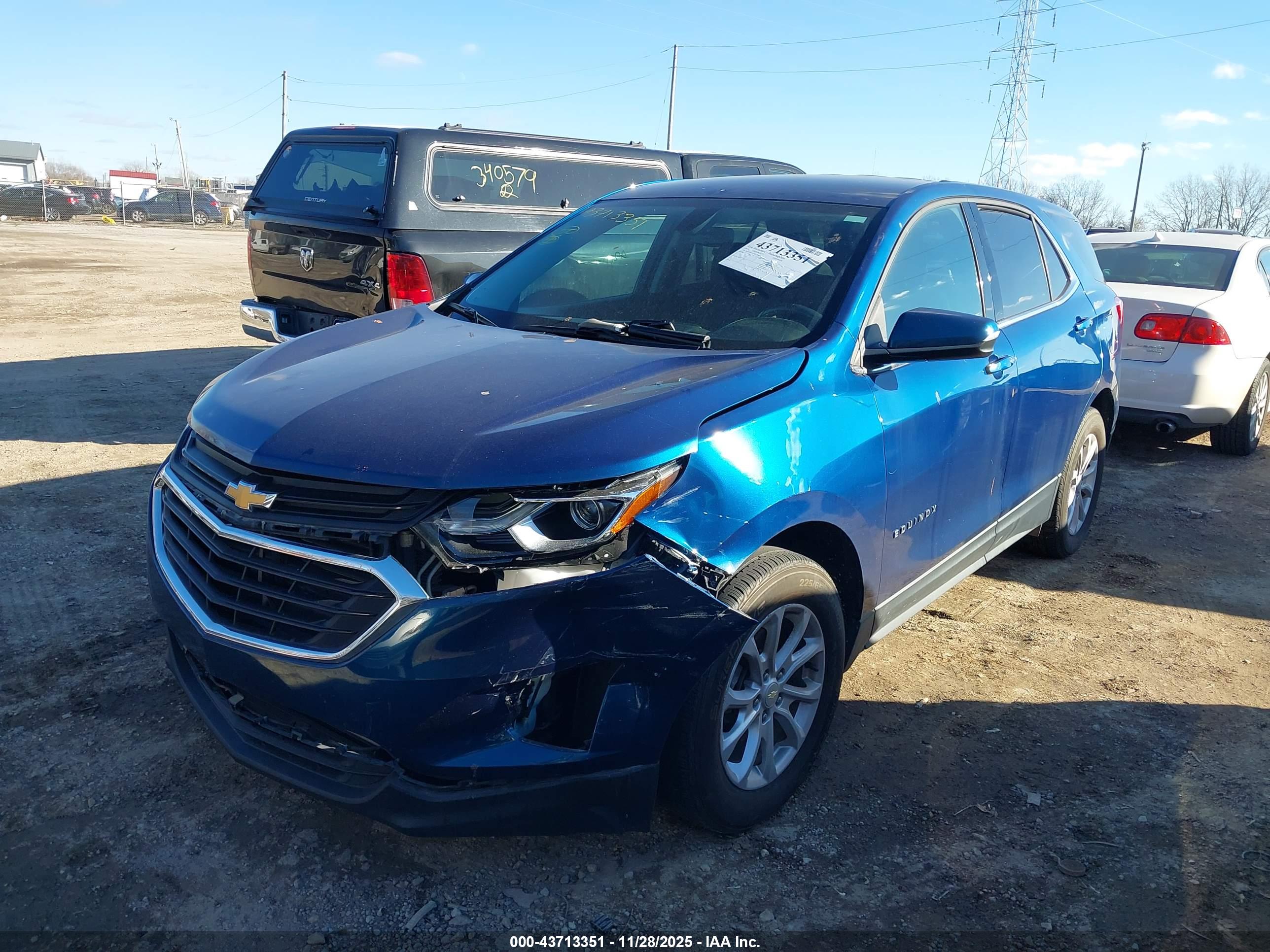 CHEVROLET EQUINOX image 2