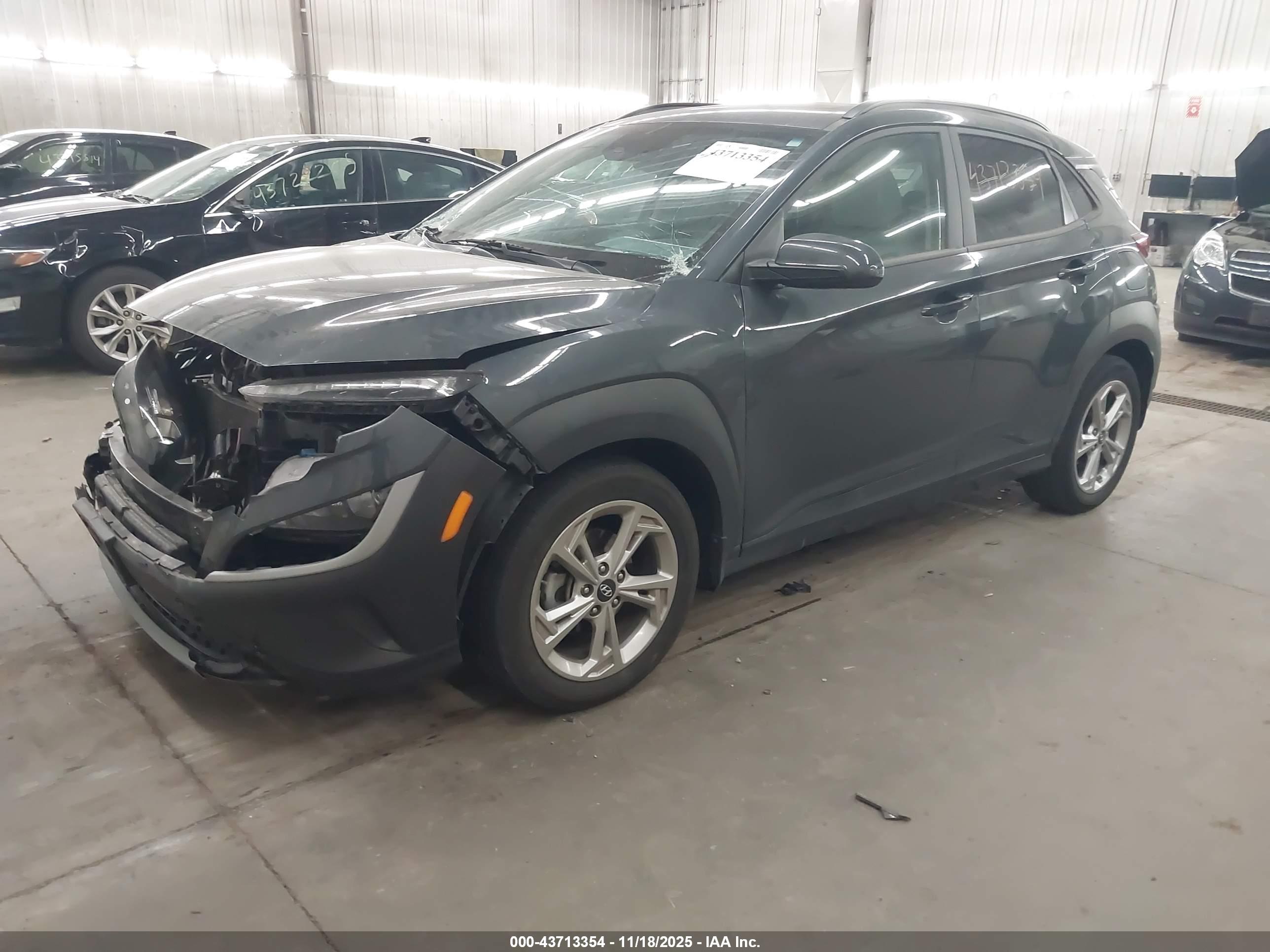 HYUNDAI KONA image 2