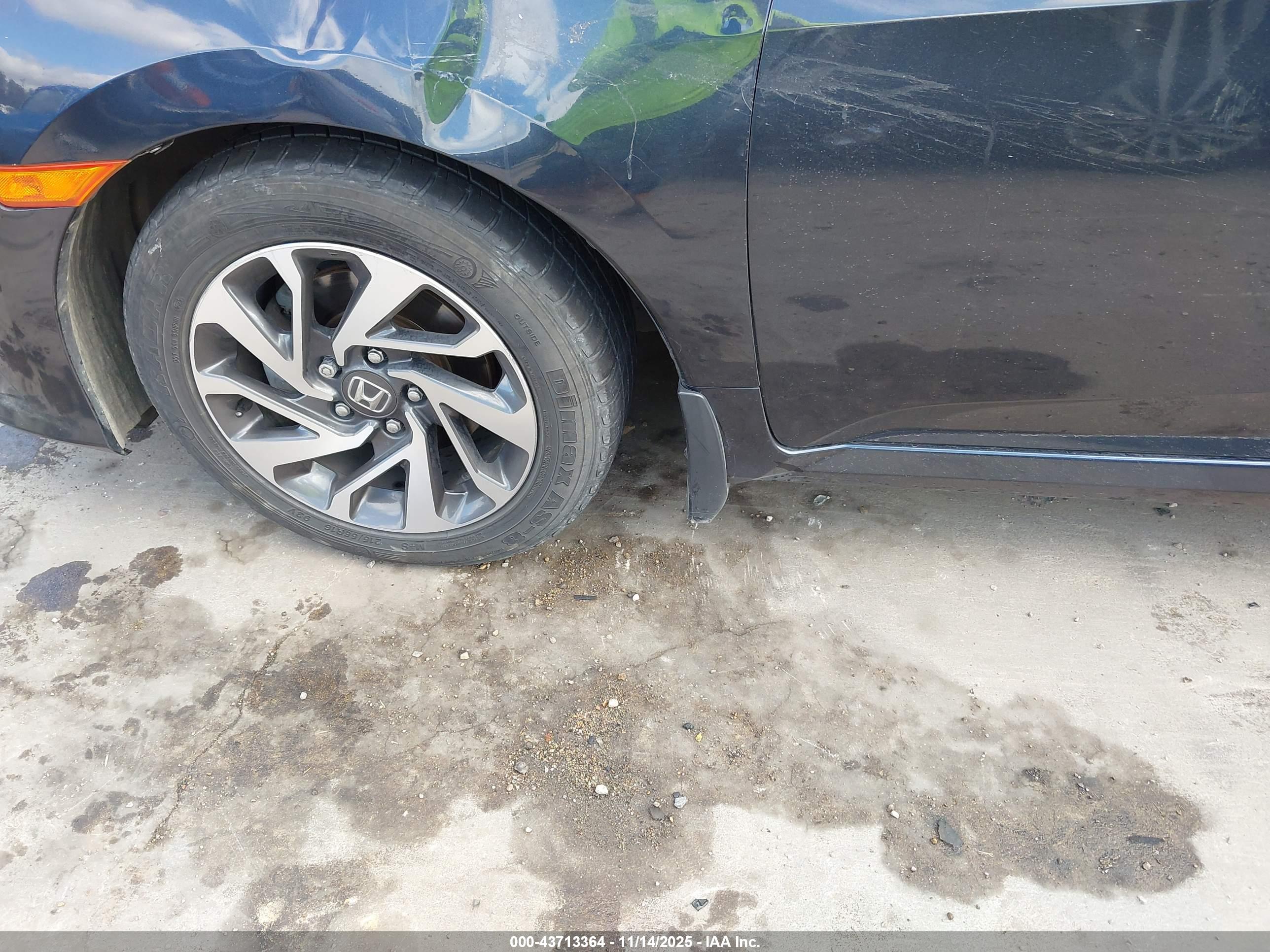 HONDA CIVIC image 6