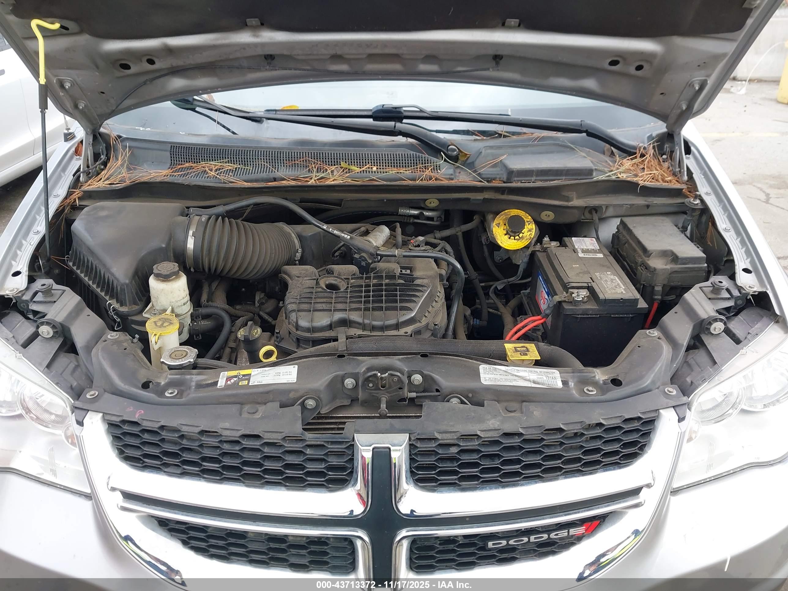 DODGE GRAND image 10