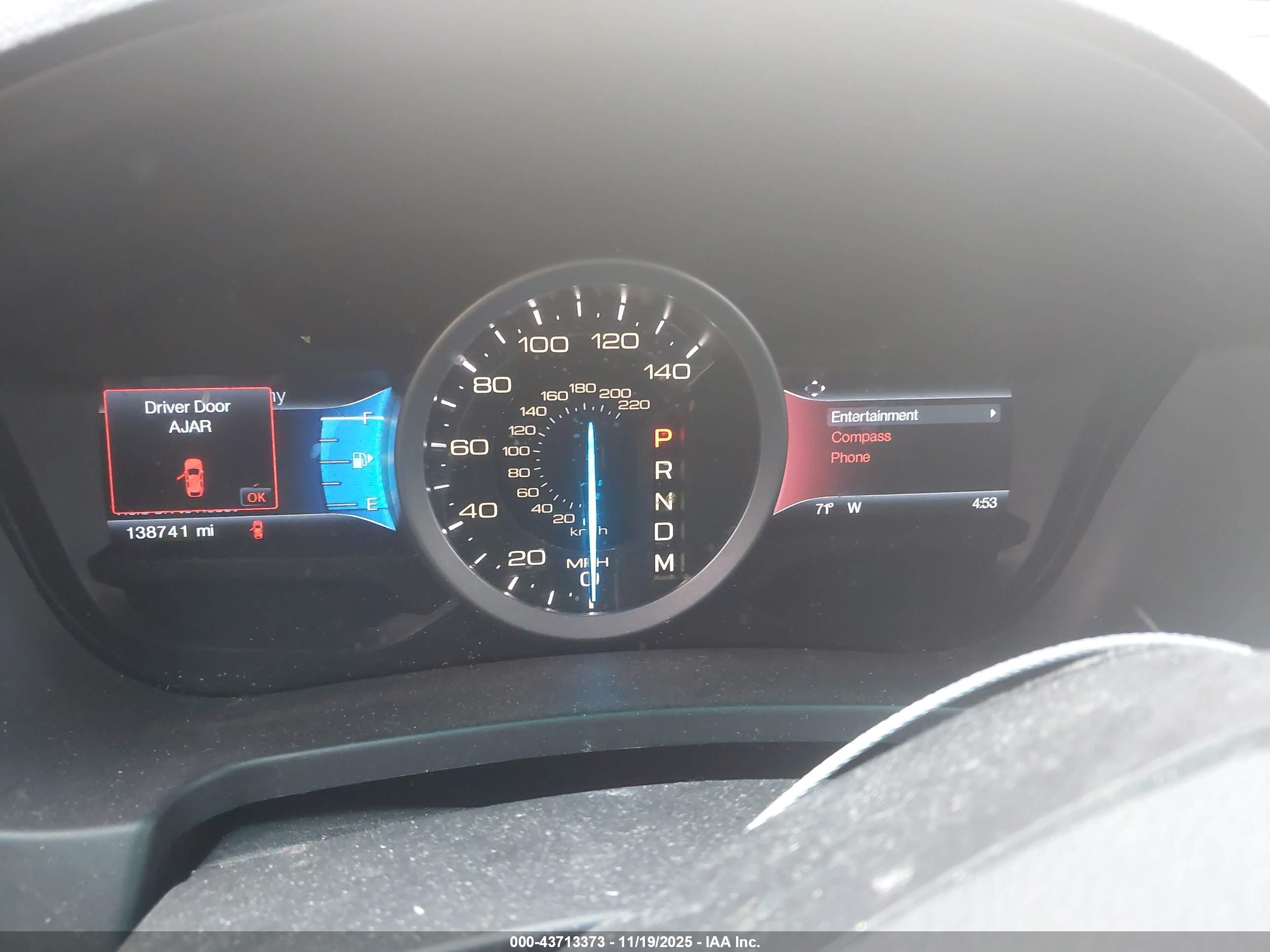 FORD EXPLORER image 7