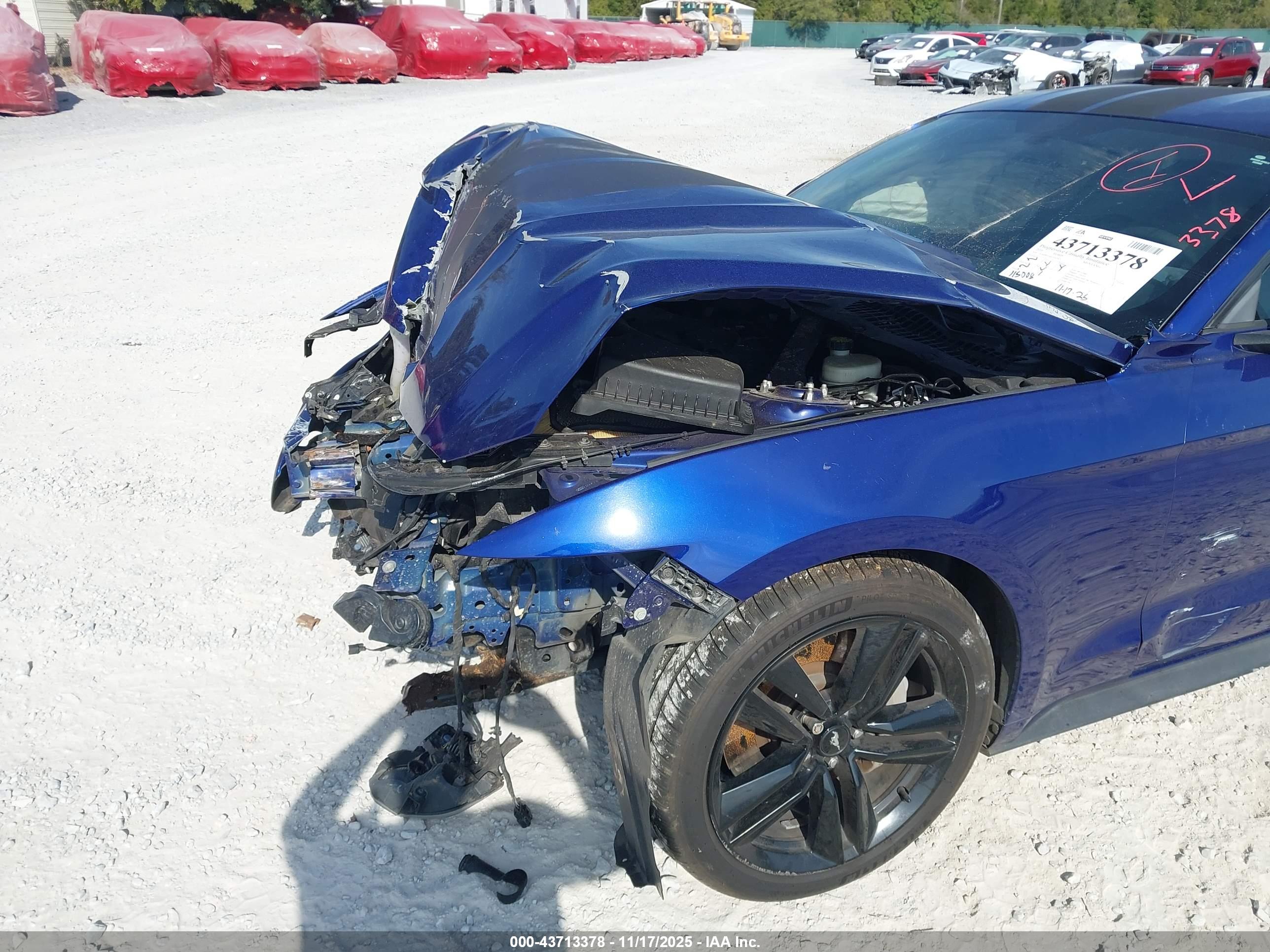 FORD MUSTANG image 6