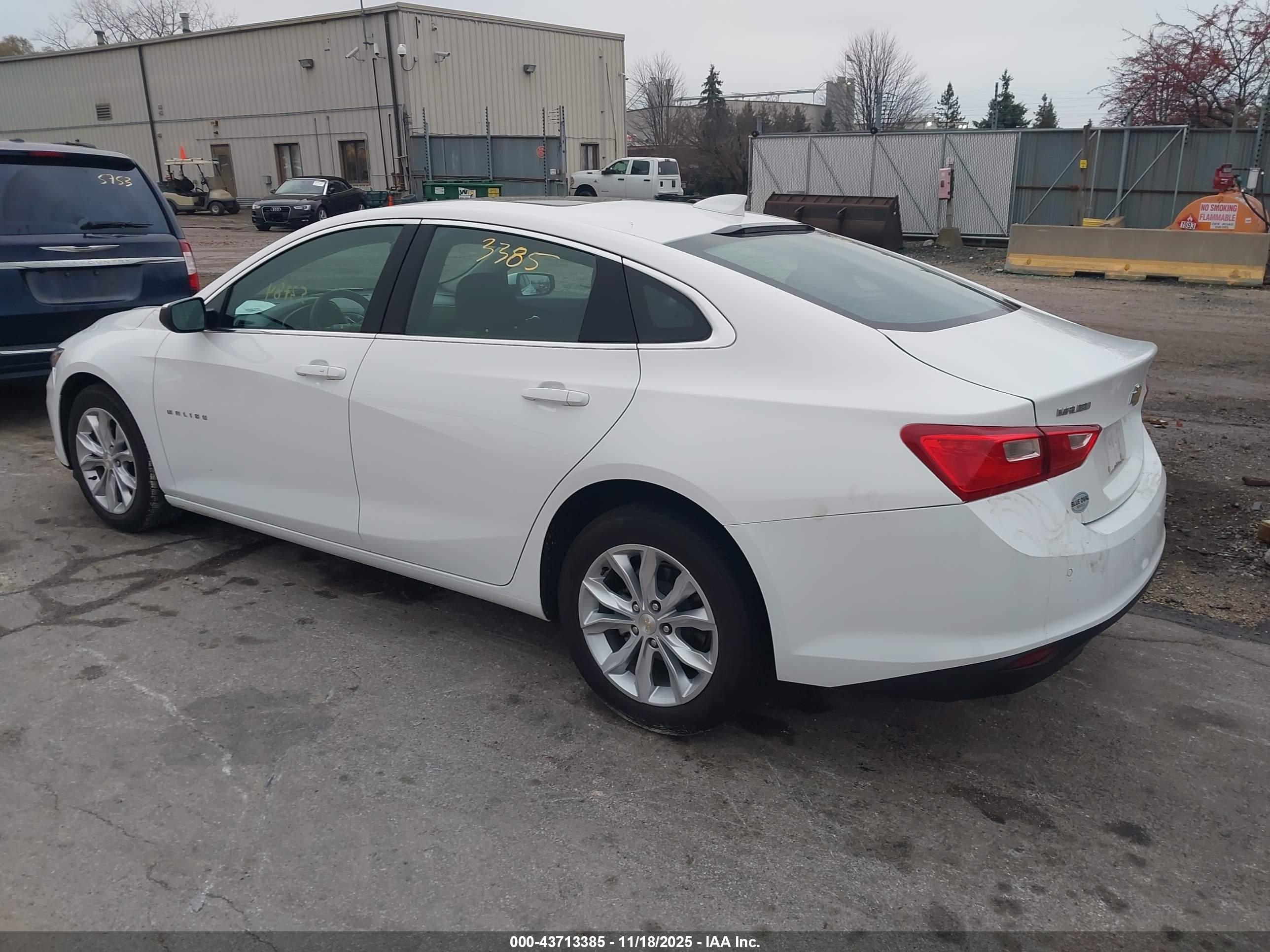 CHEVROLET MALIBU image 3
