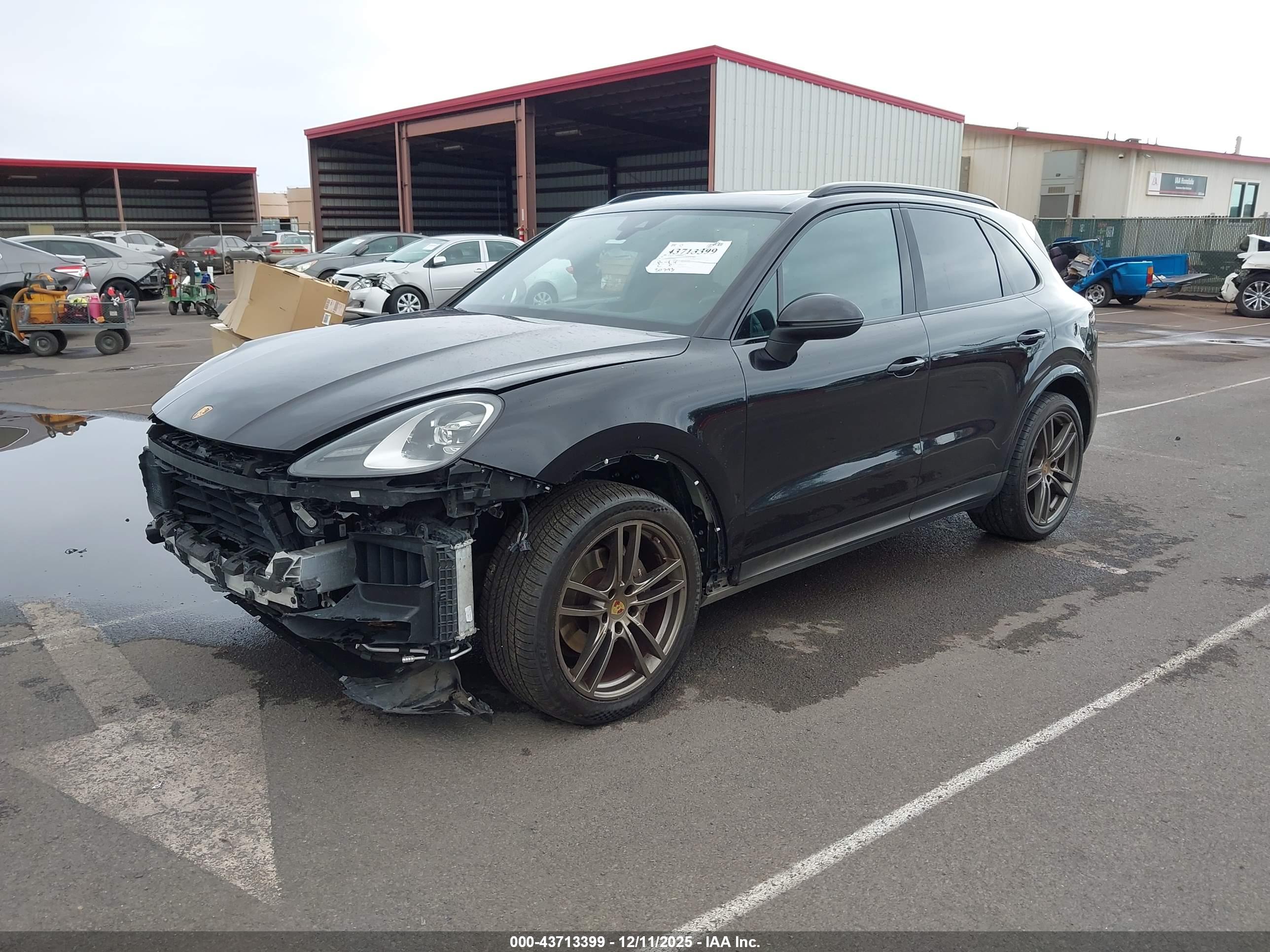 PORSCHE CAYENNE image 2