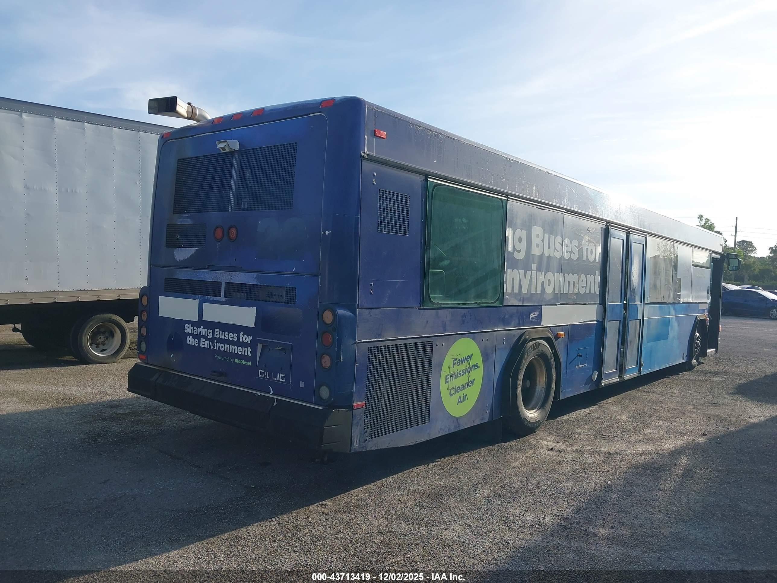GILLIG TRANSIT image 4