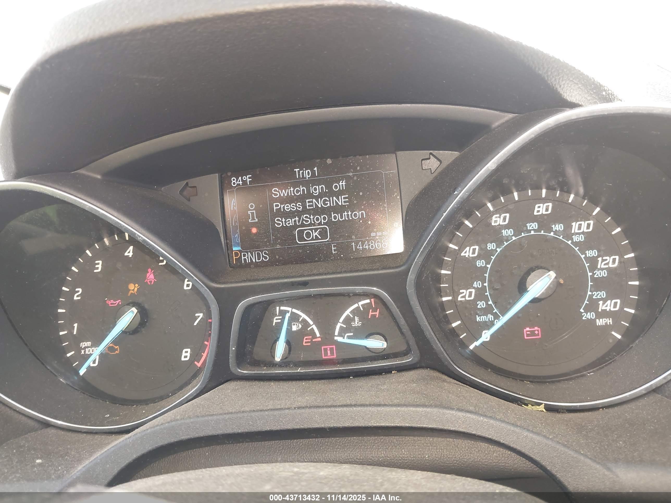 FORD ESCAPE image 7