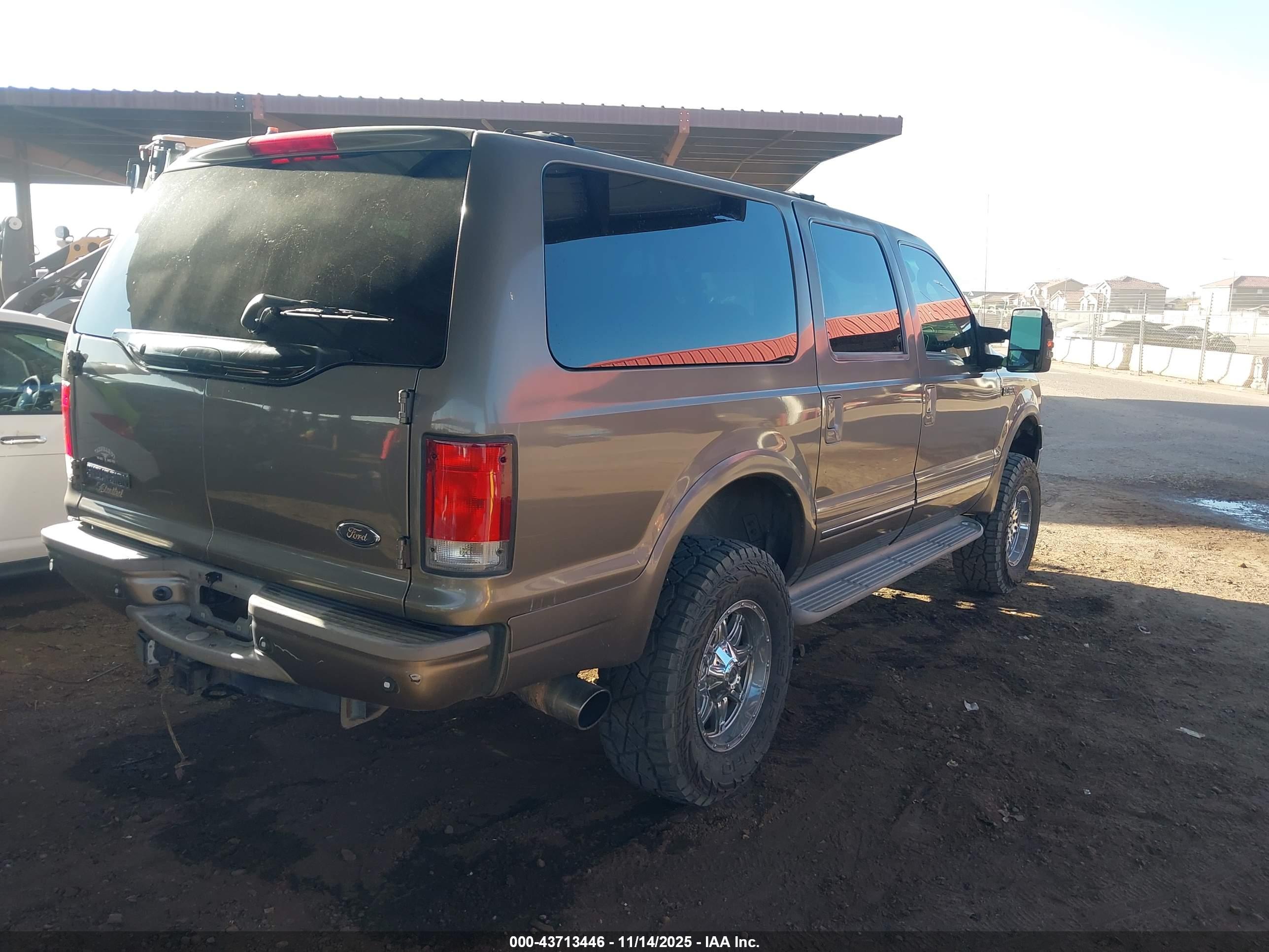 FORD EXCURSION image 4