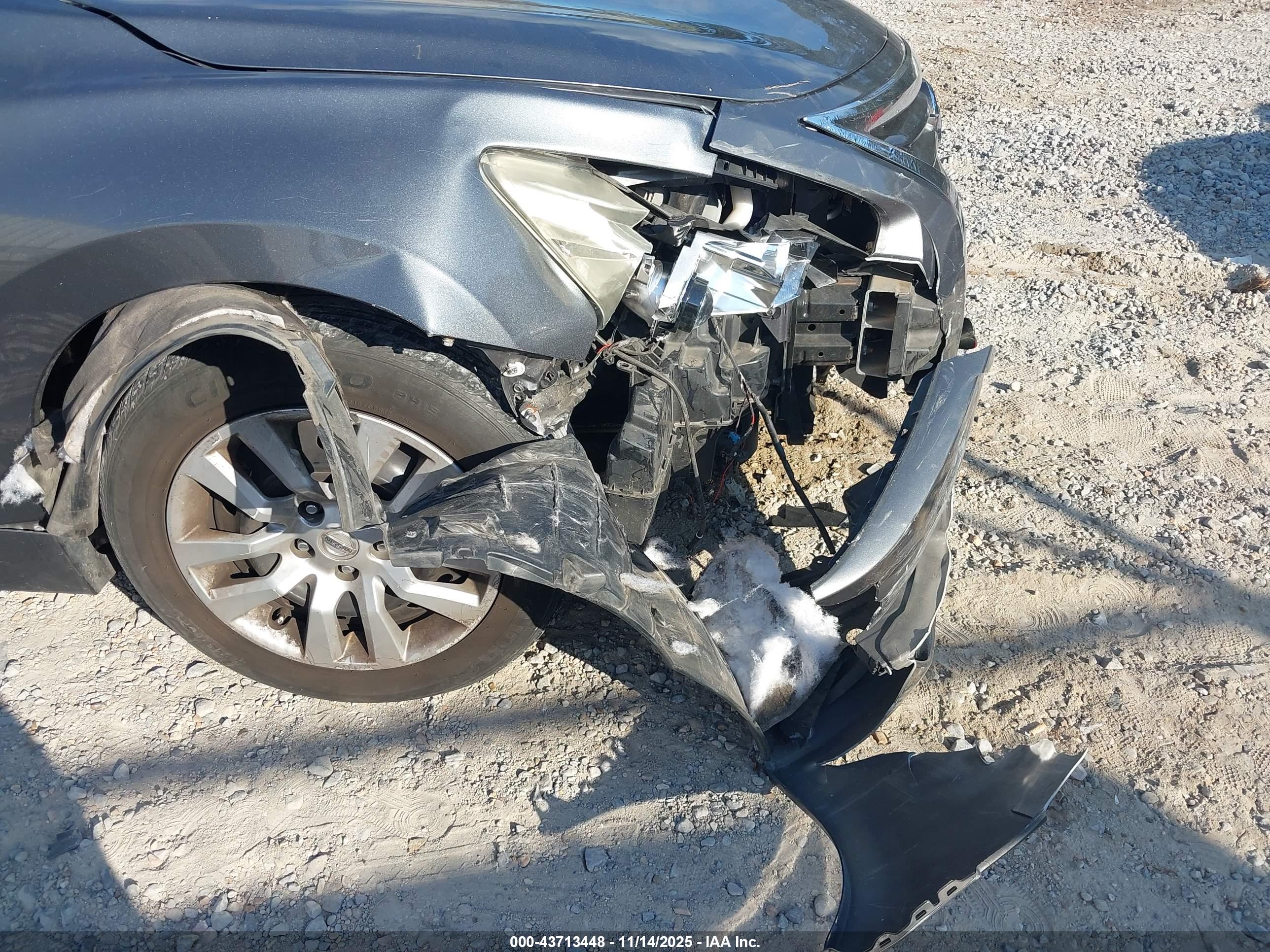 NISSAN ALTIMA image 6
