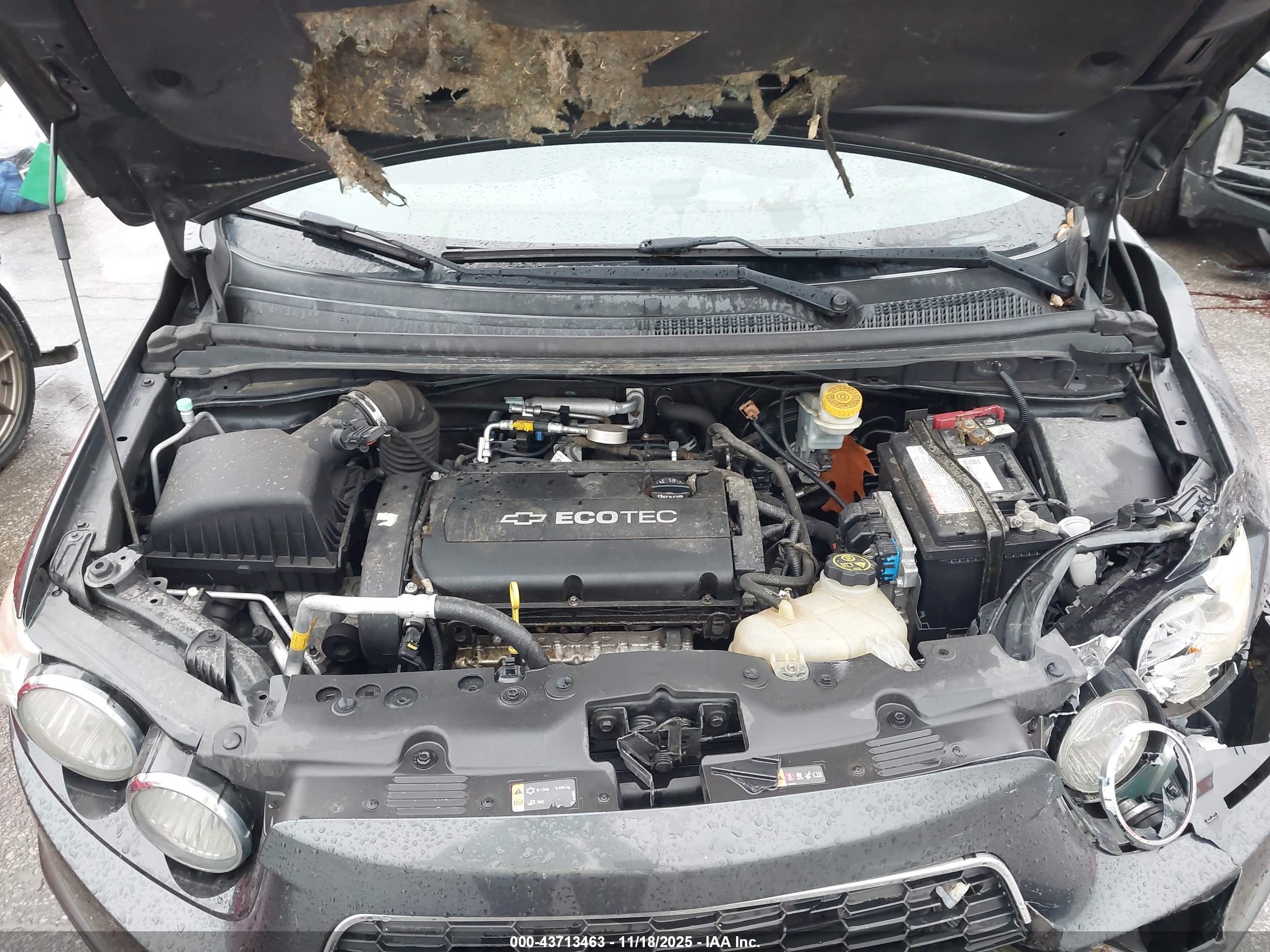 CHEVROLET SONIC image 10
