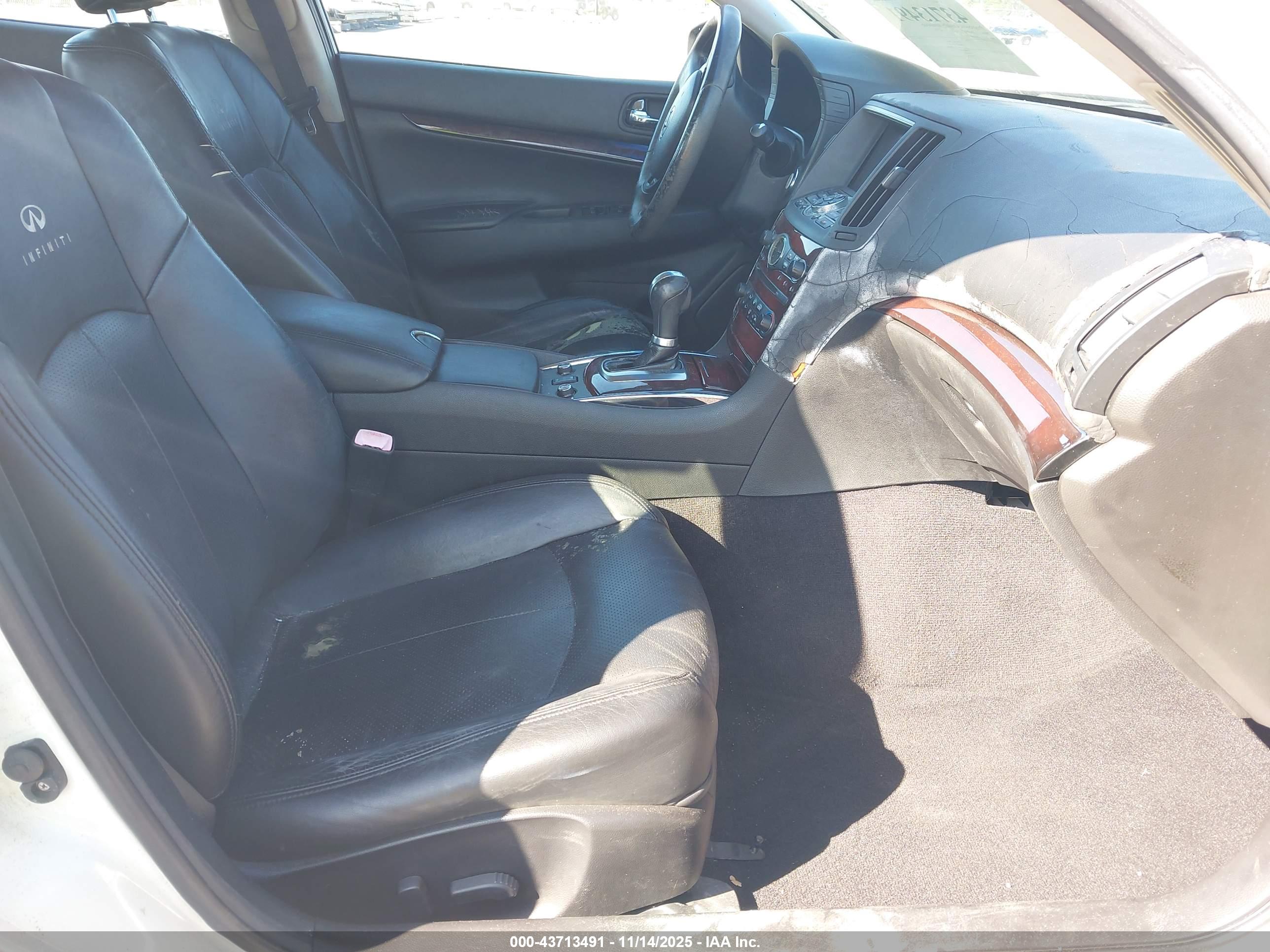 INFINITI G37X image 5