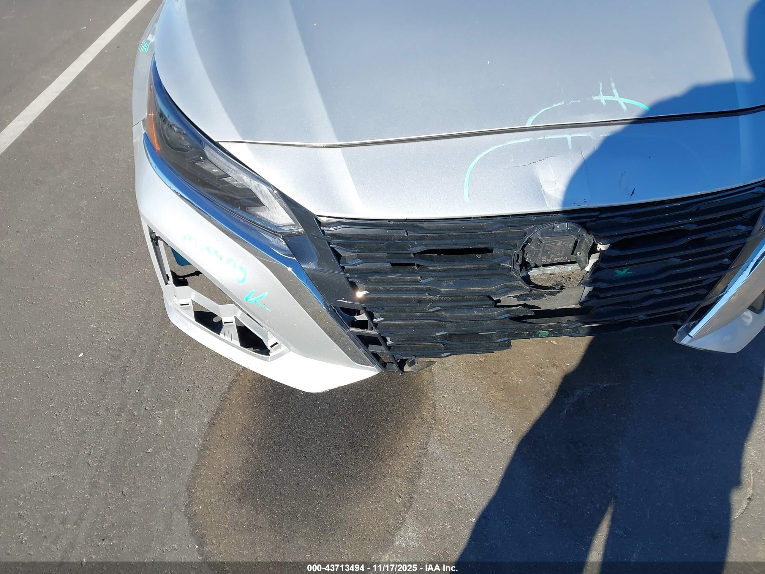 NISSAN ALTIMA image 6