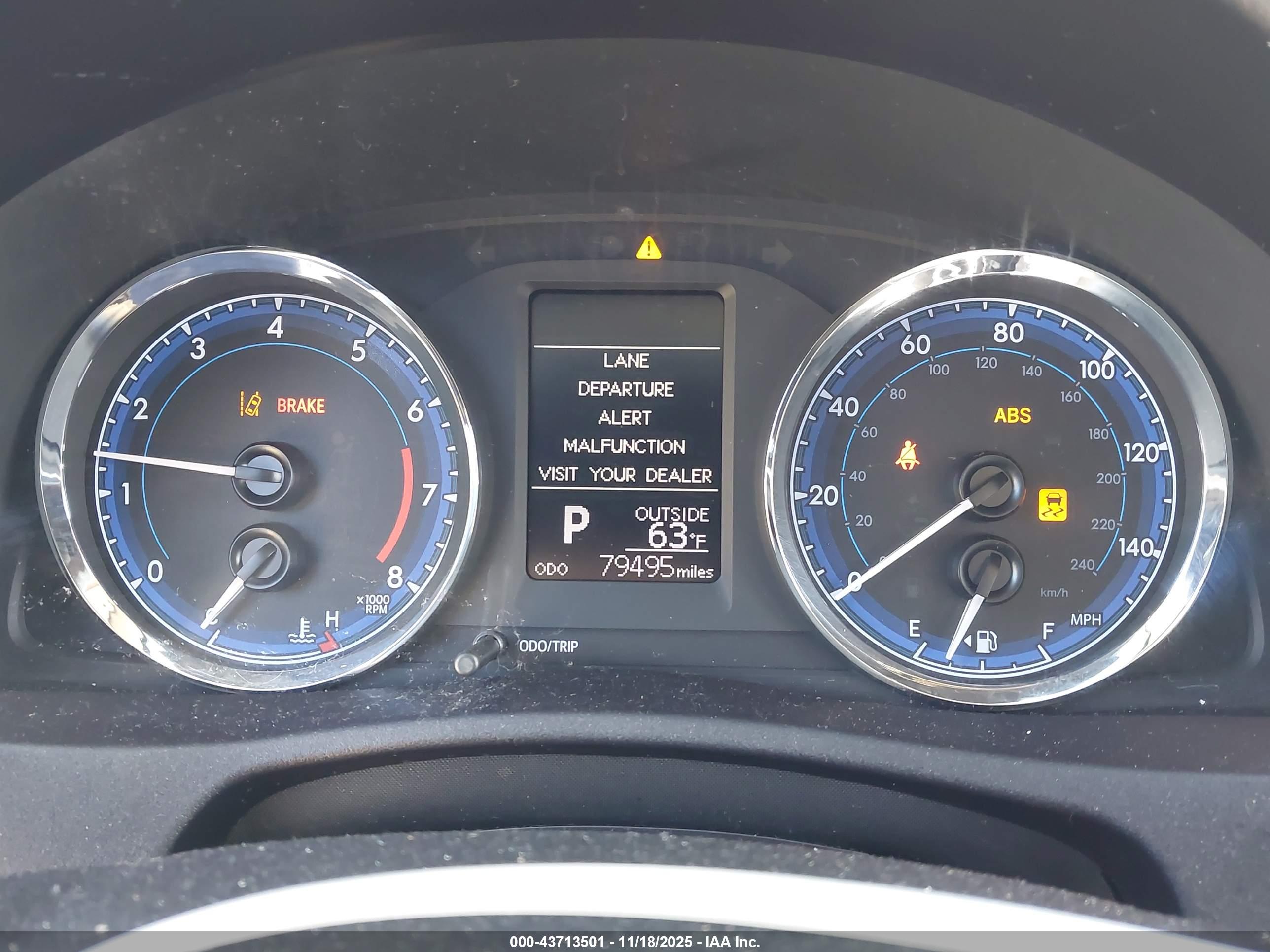 TOYOTA COROLLA image 7