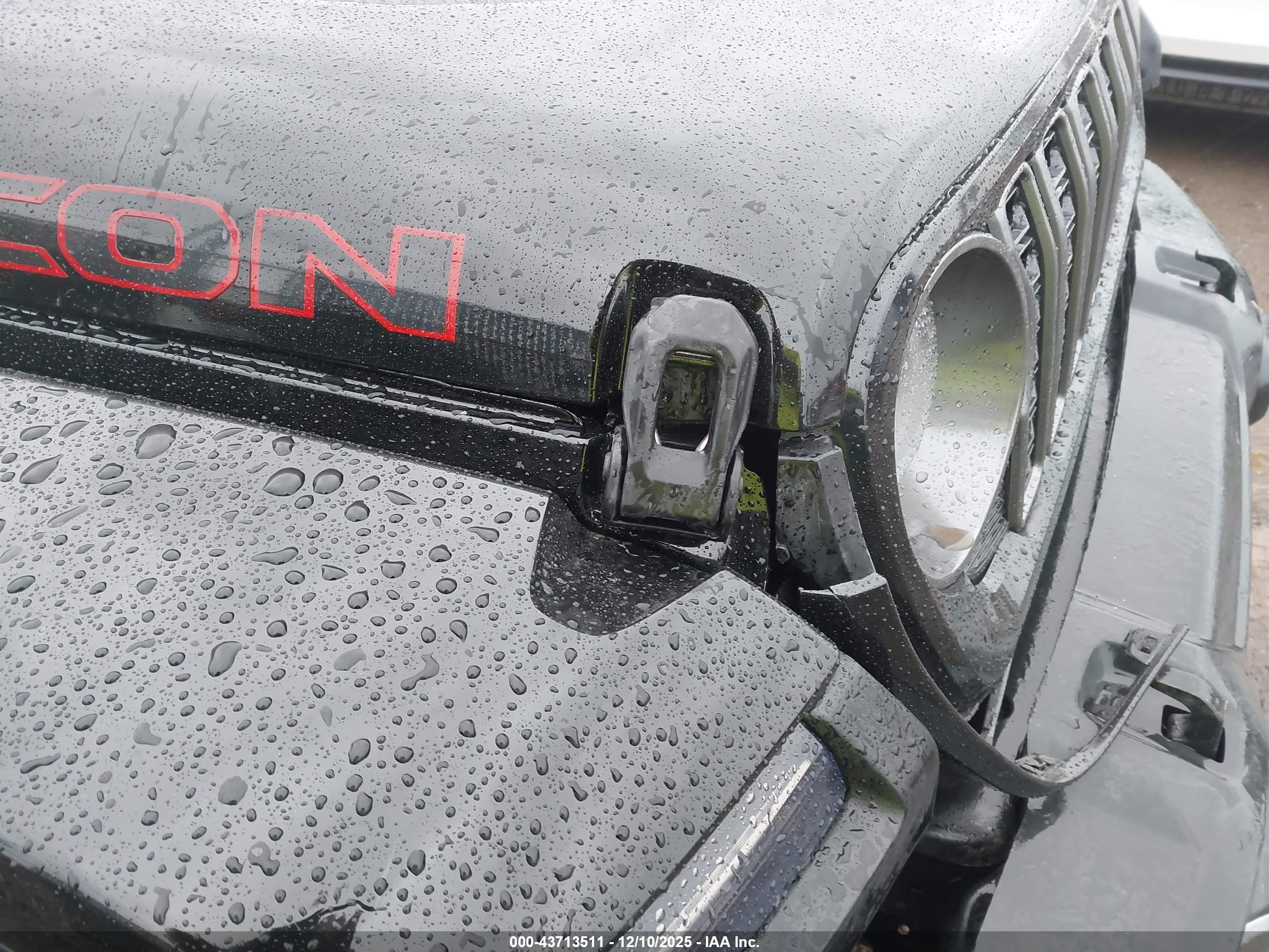 JEEP WRANGLER image 6