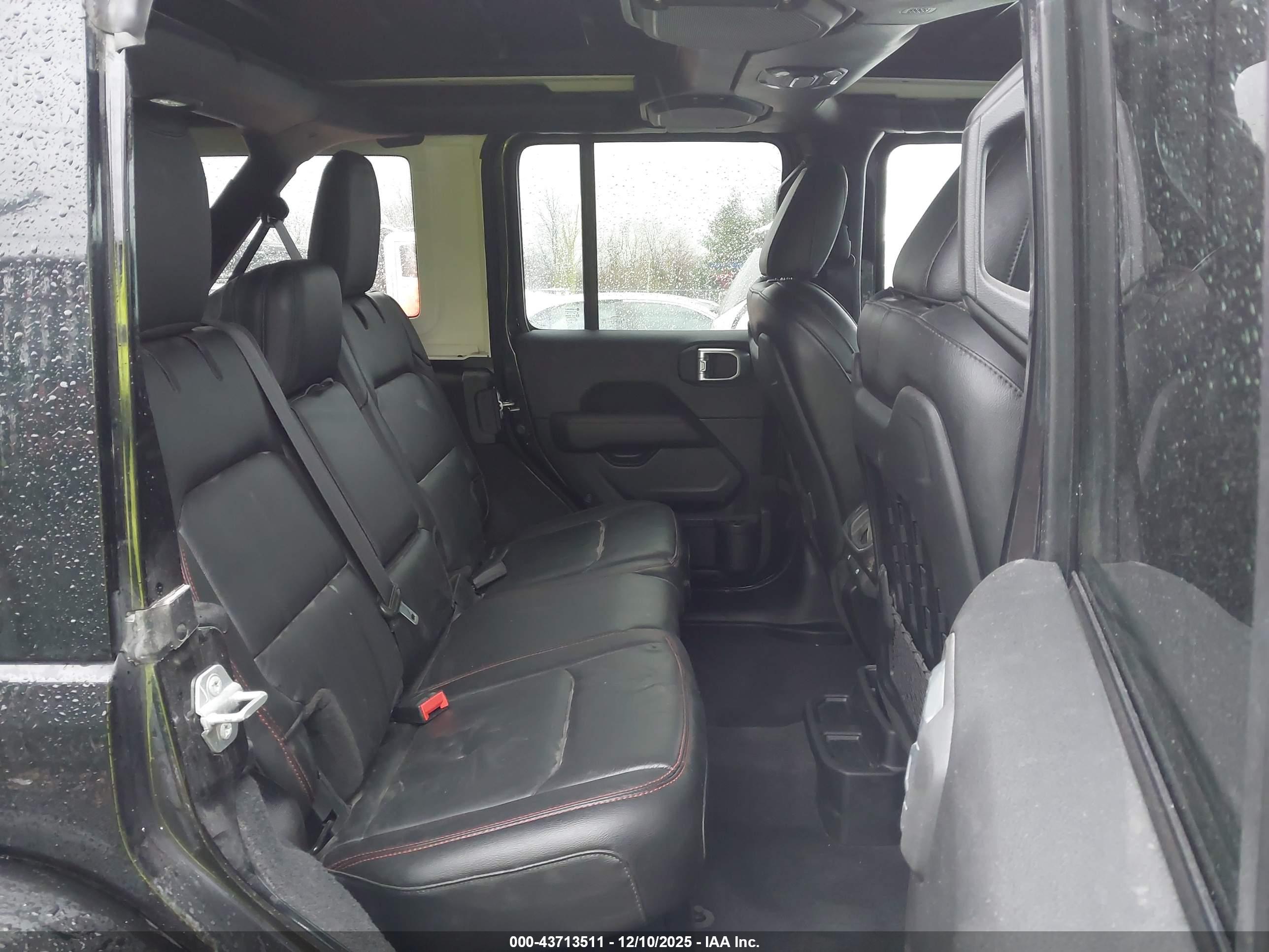 JEEP WRANGLER image 8