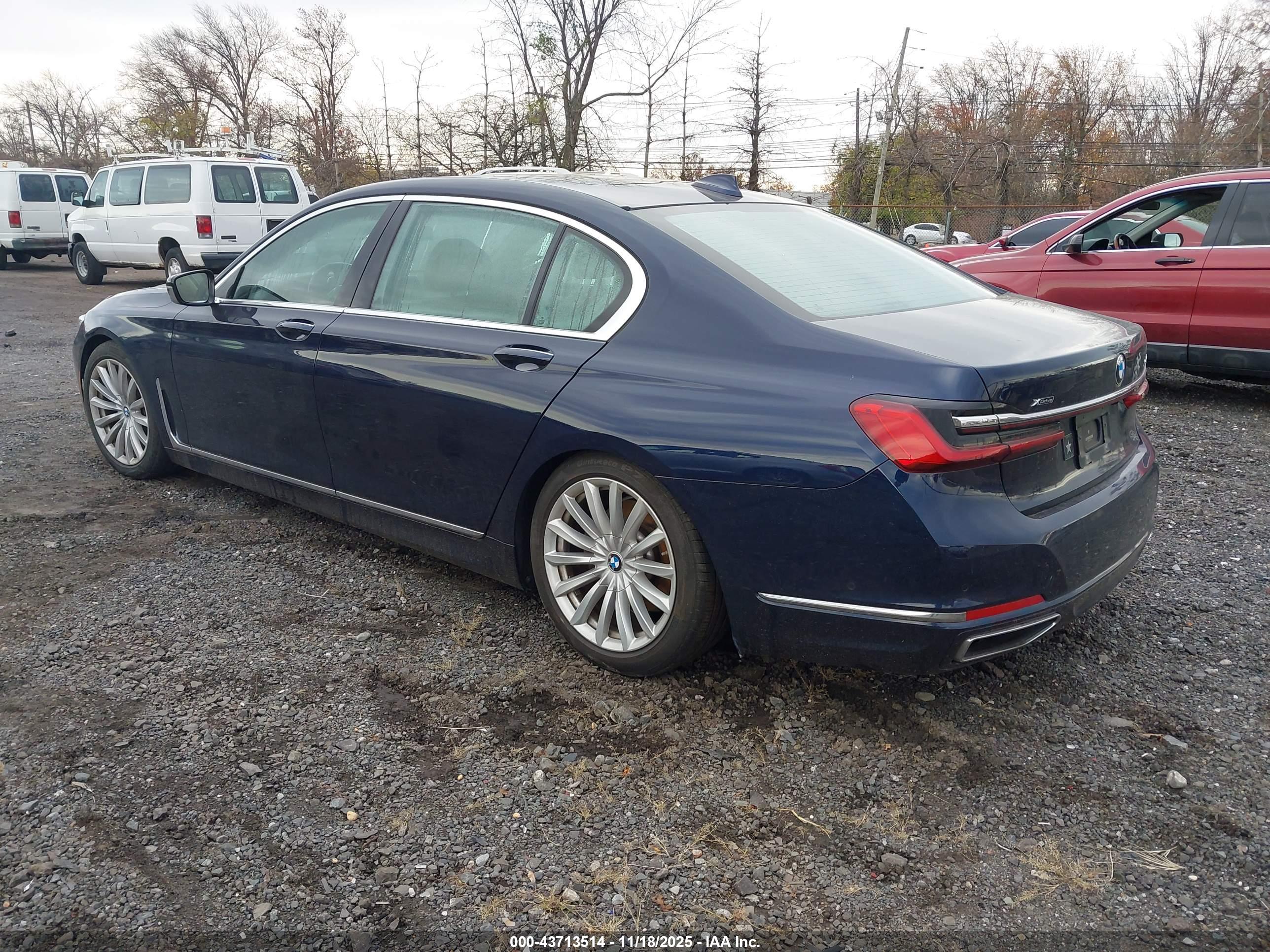 BMW 740I image 3