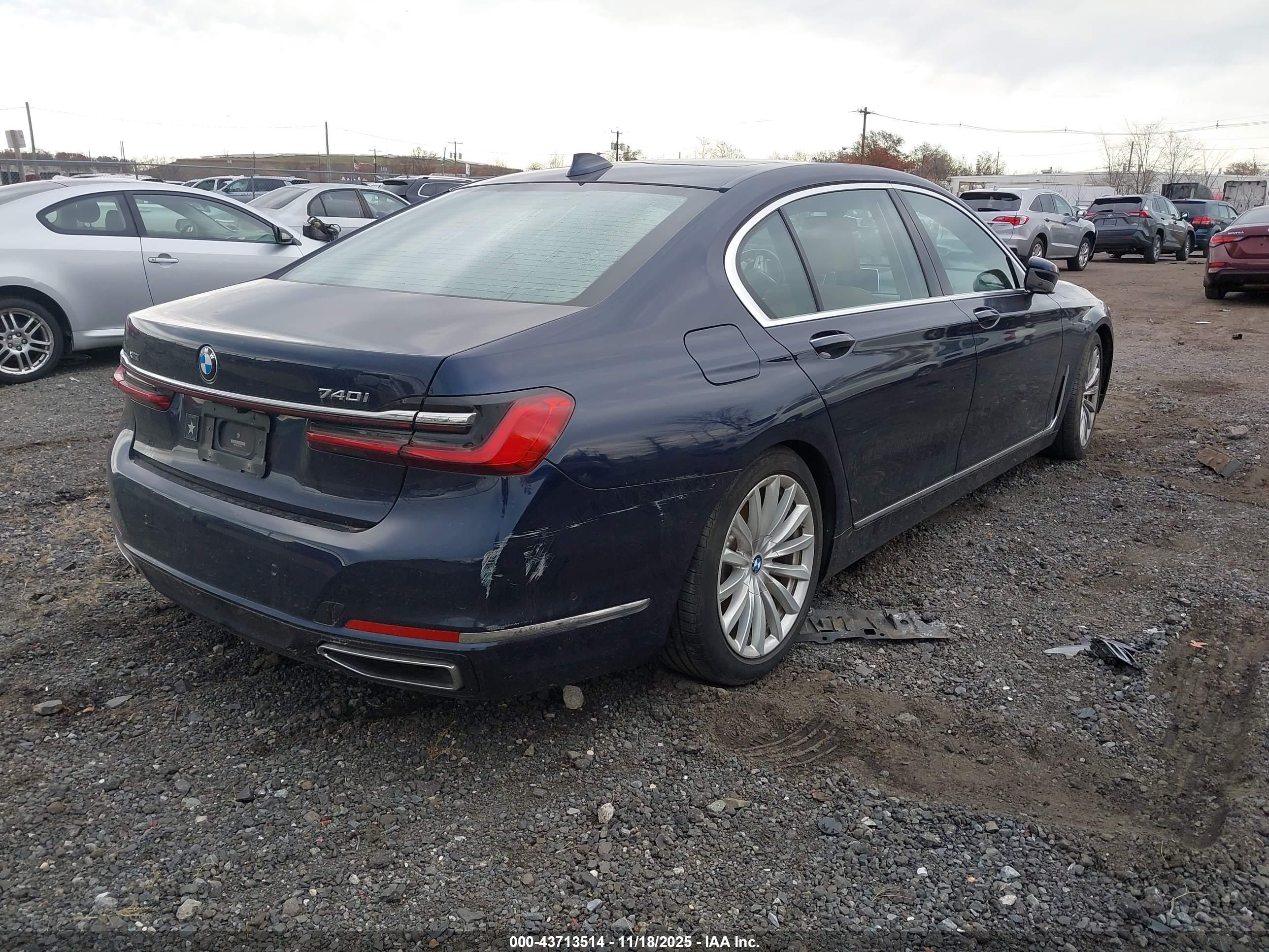 BMW 740I image 4