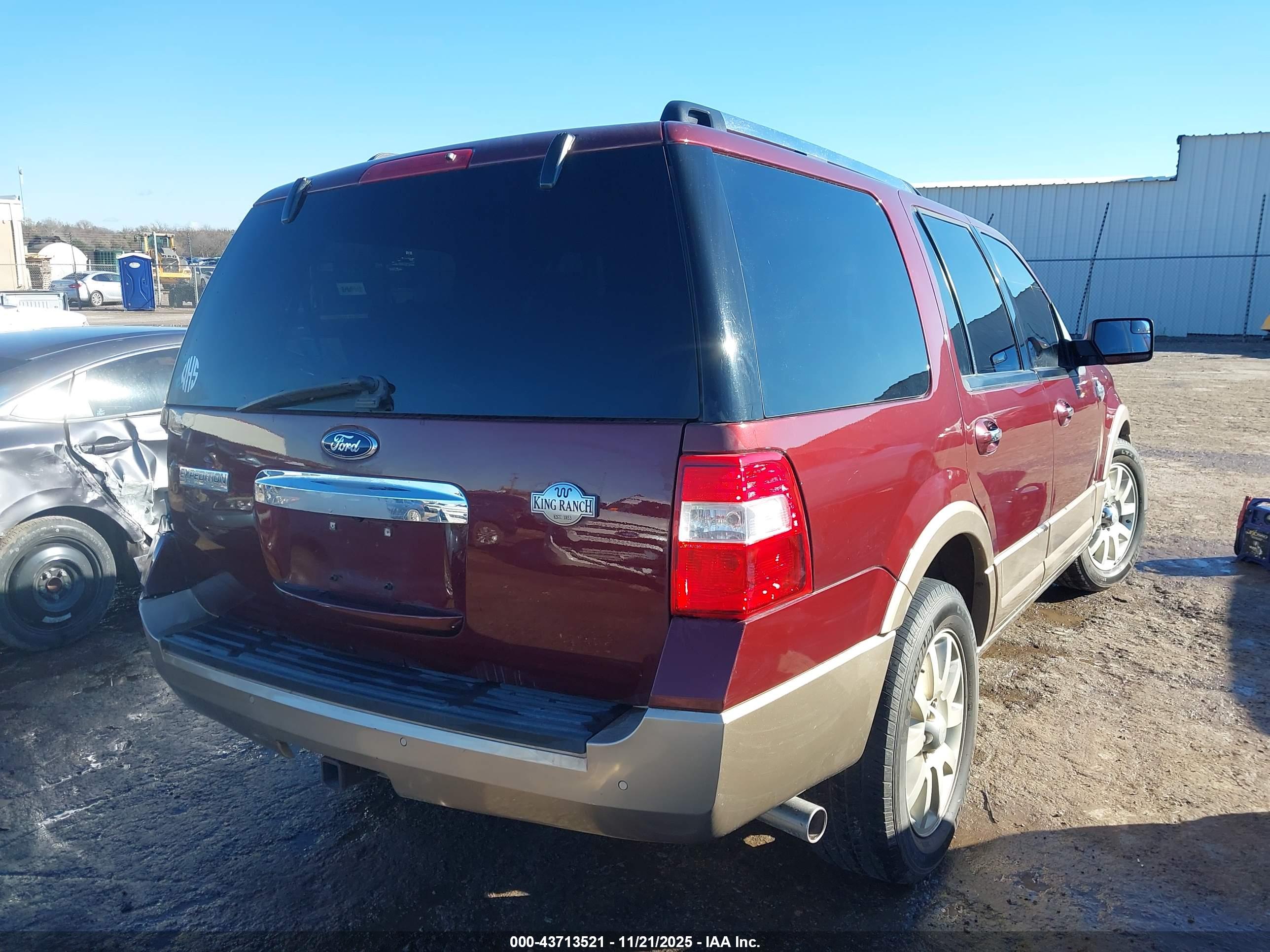 FORD EXPEDITION image 4