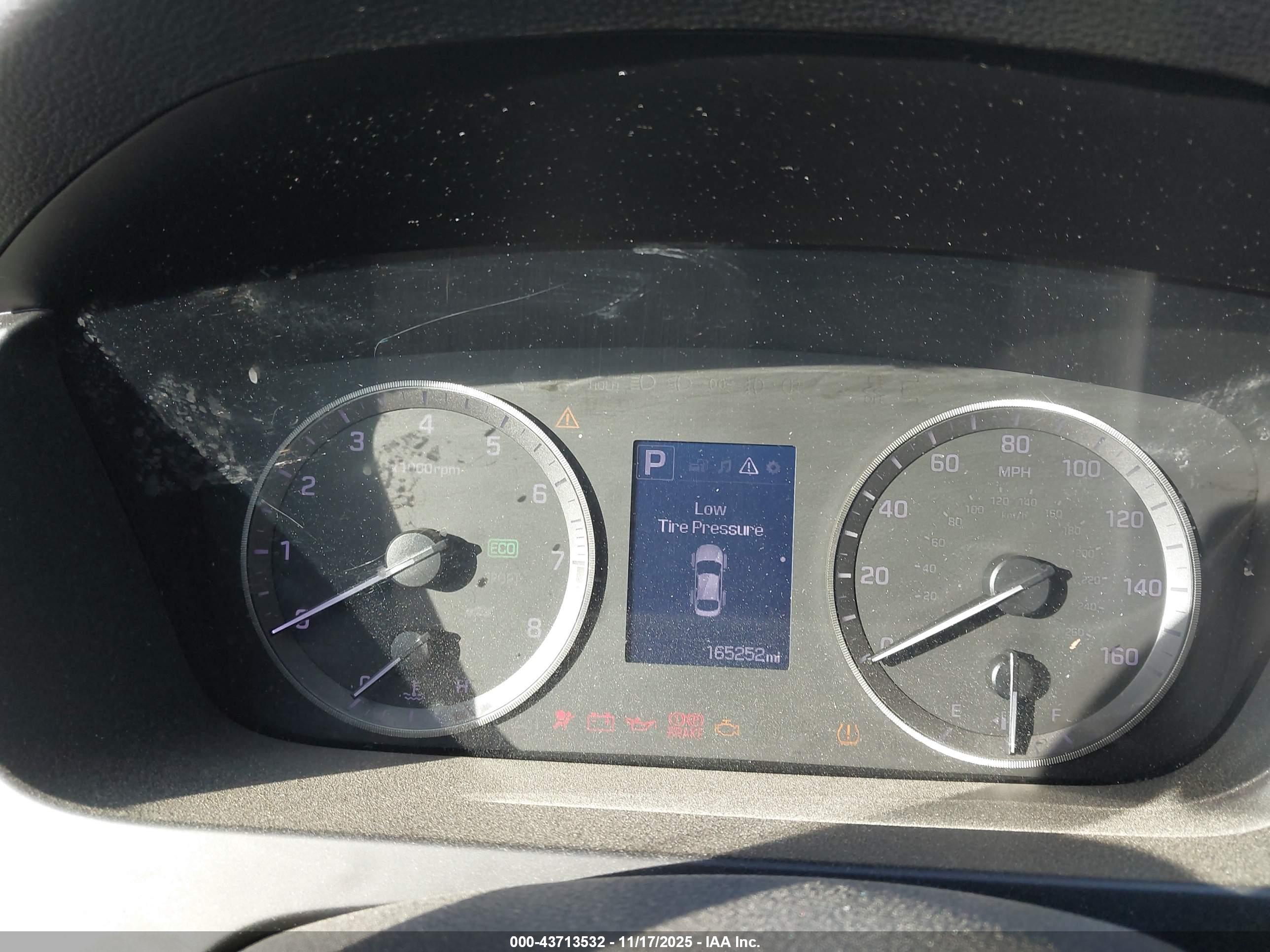 HYUNDAI SONATA image 7