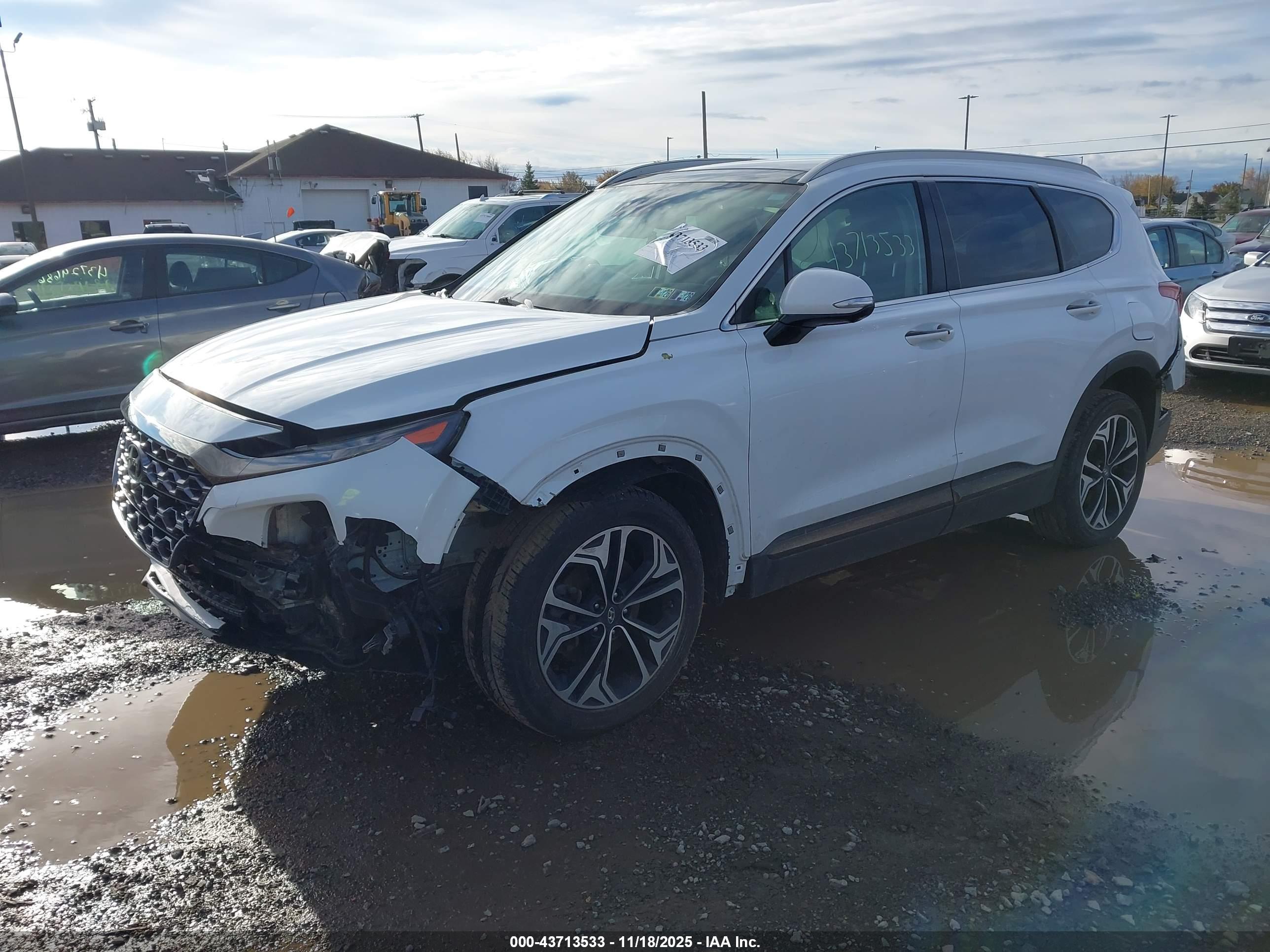 HYUNDAI SANTA image 2
