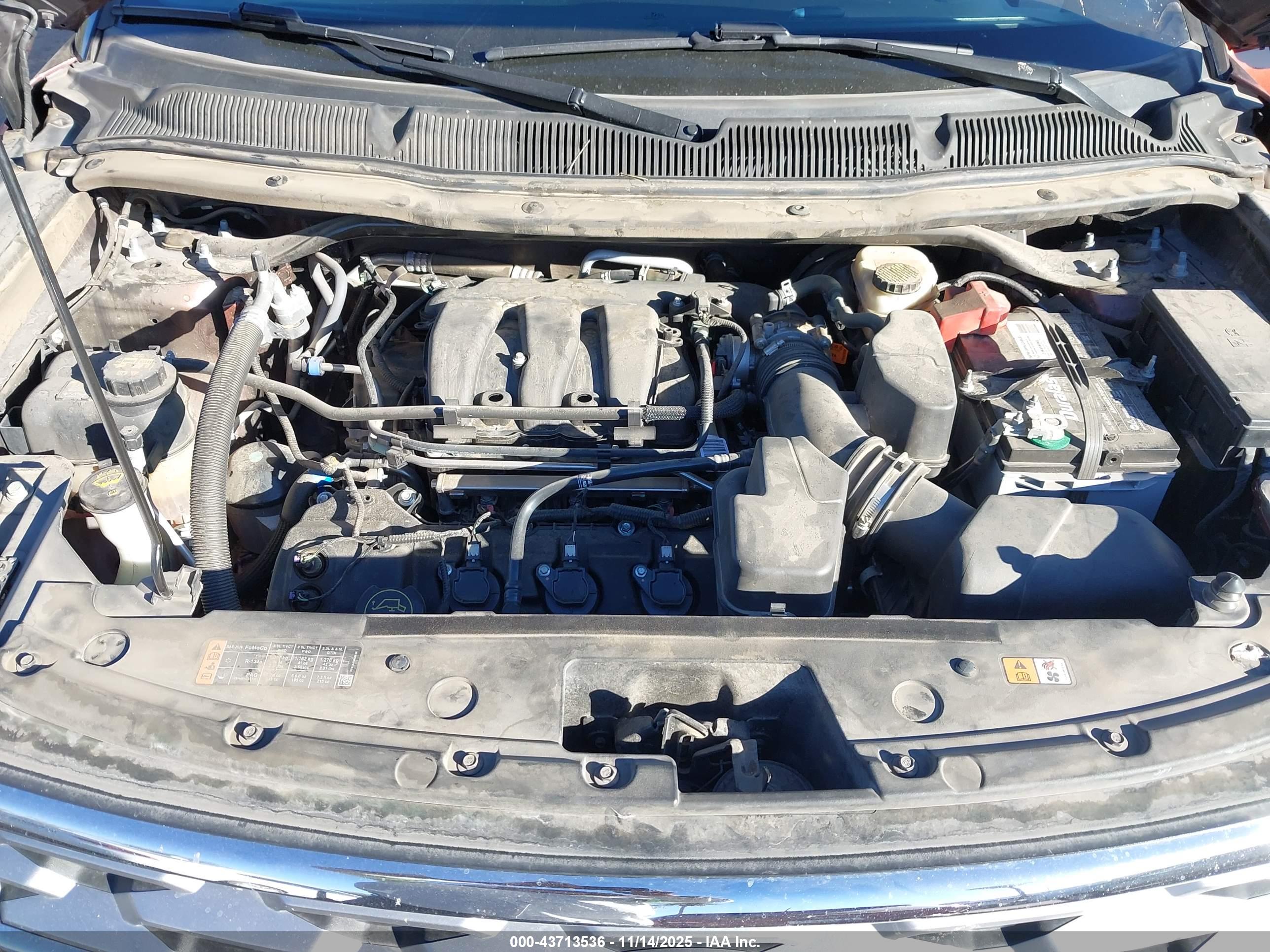 FORD EXPLORER image 10
