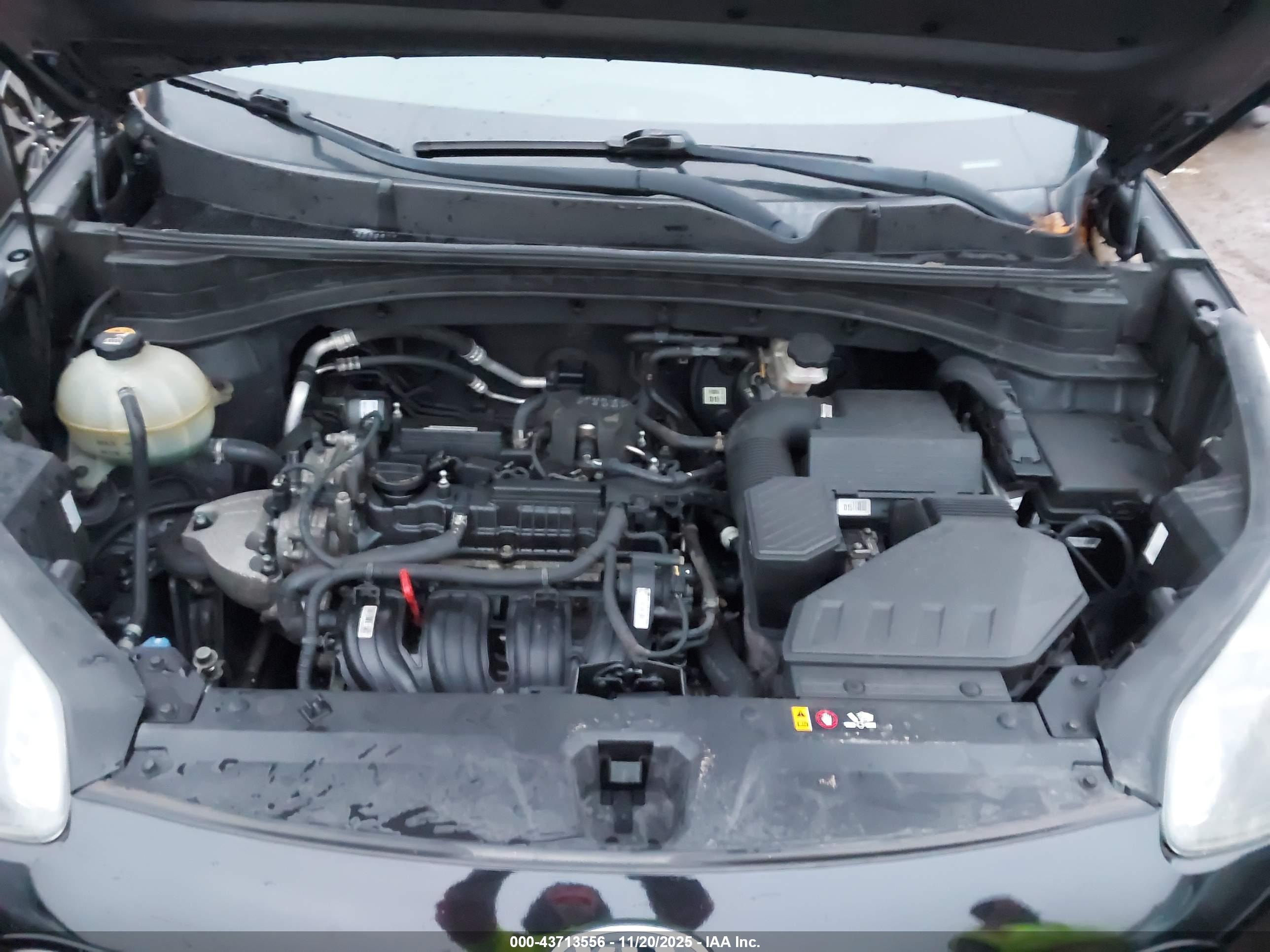 KIA SPORTAGE image 10