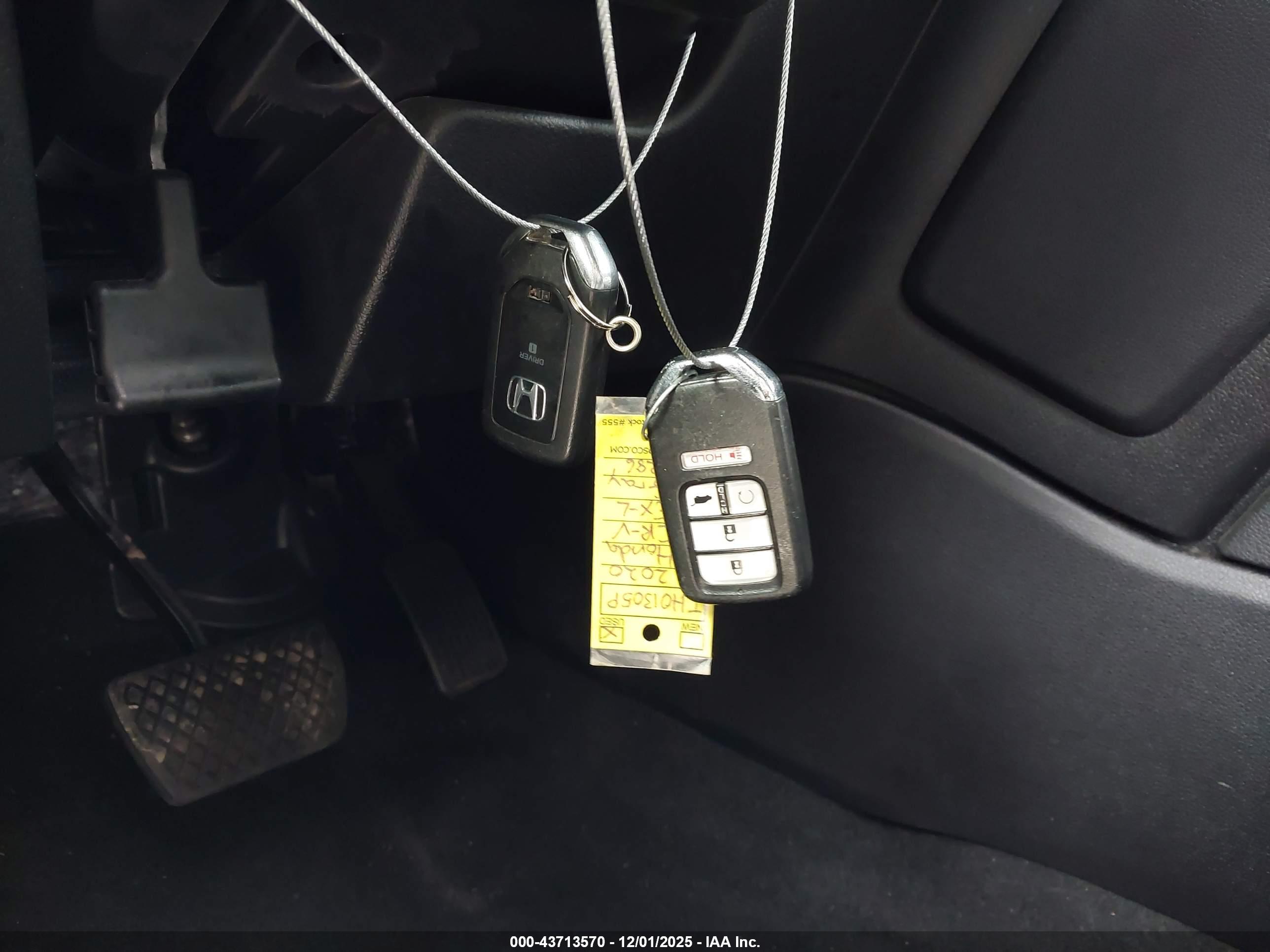 HONDA CR-V image 11