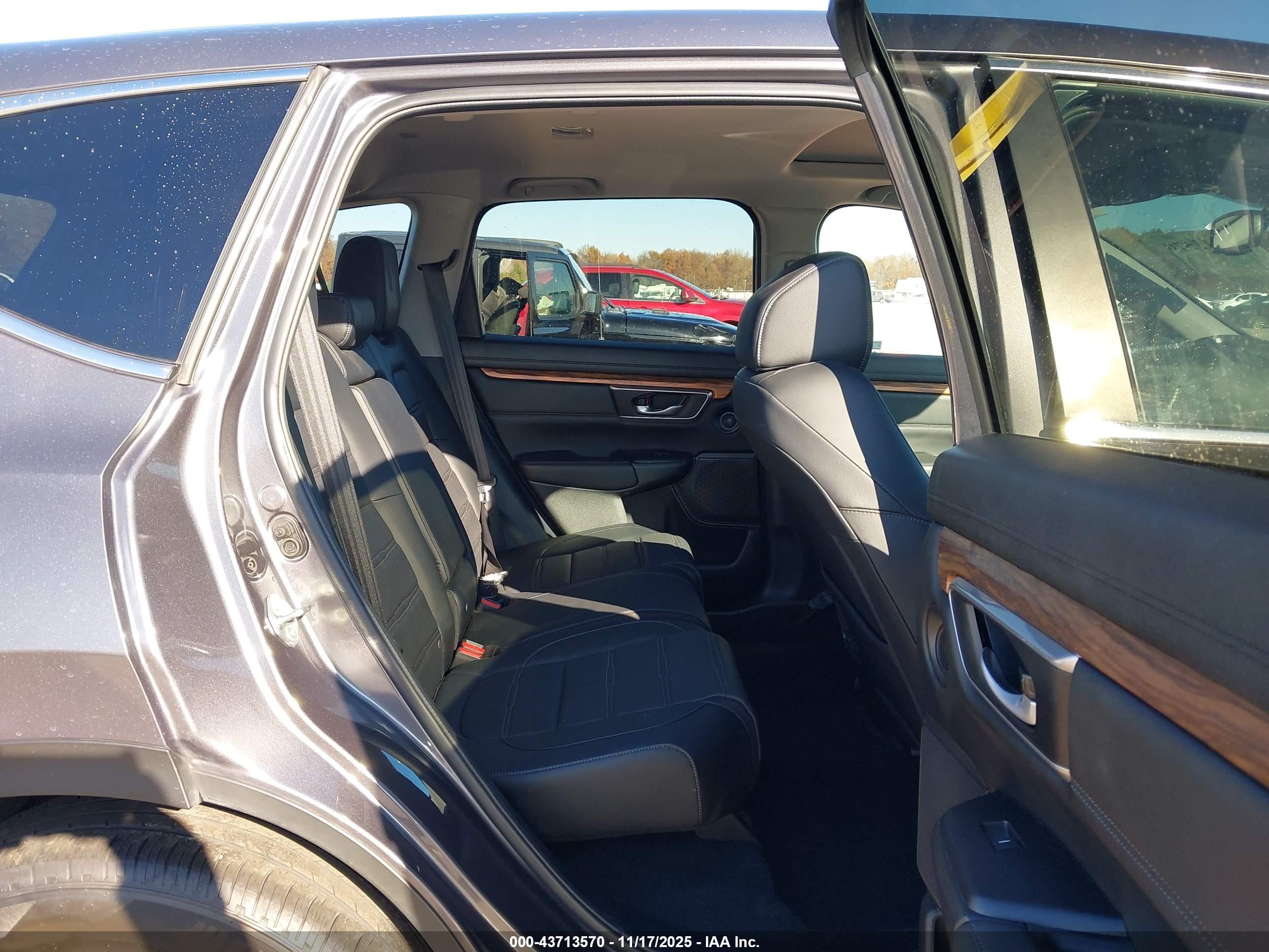 HONDA CR-V image 8