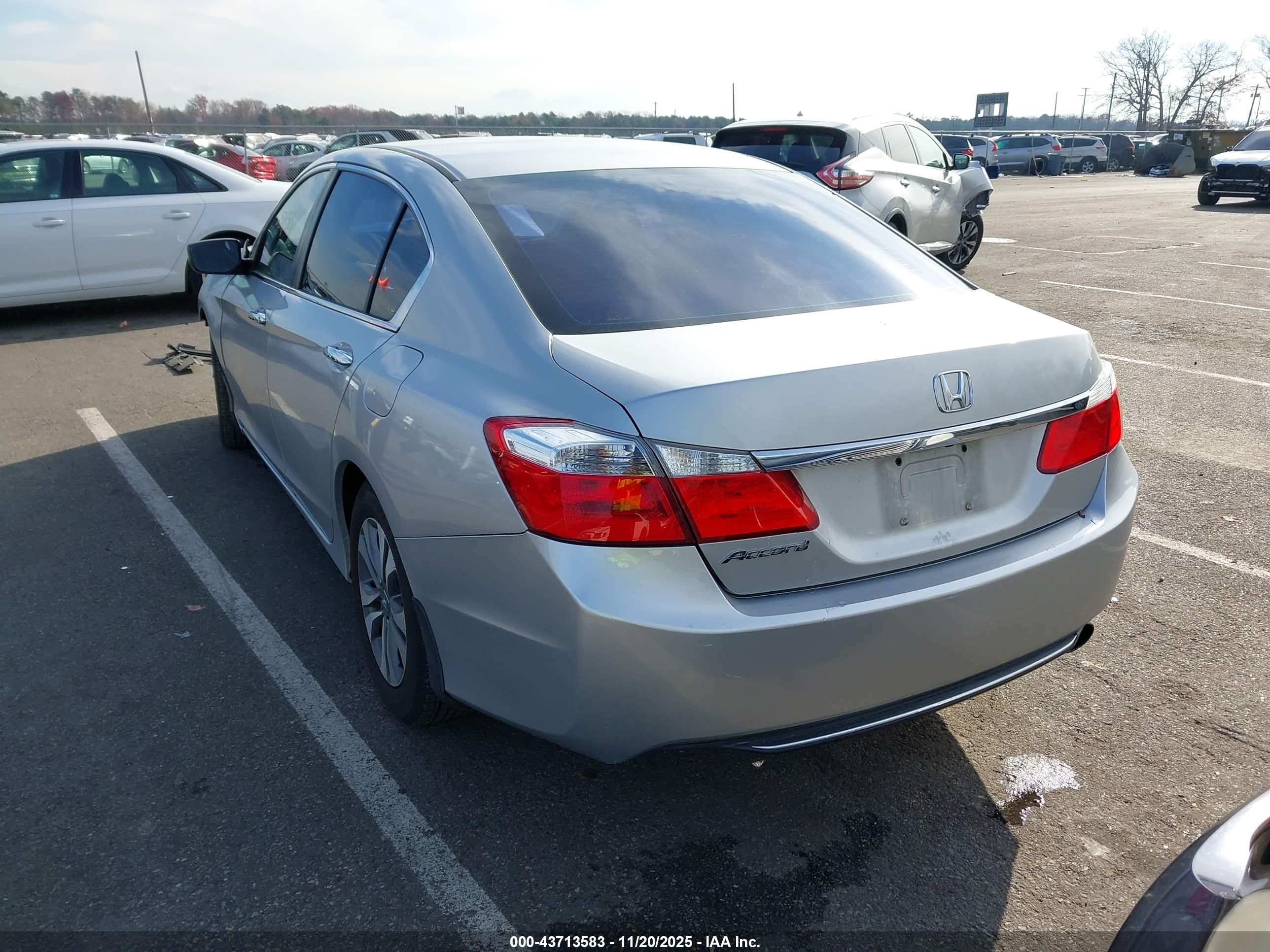 HONDA ACCORD image 3