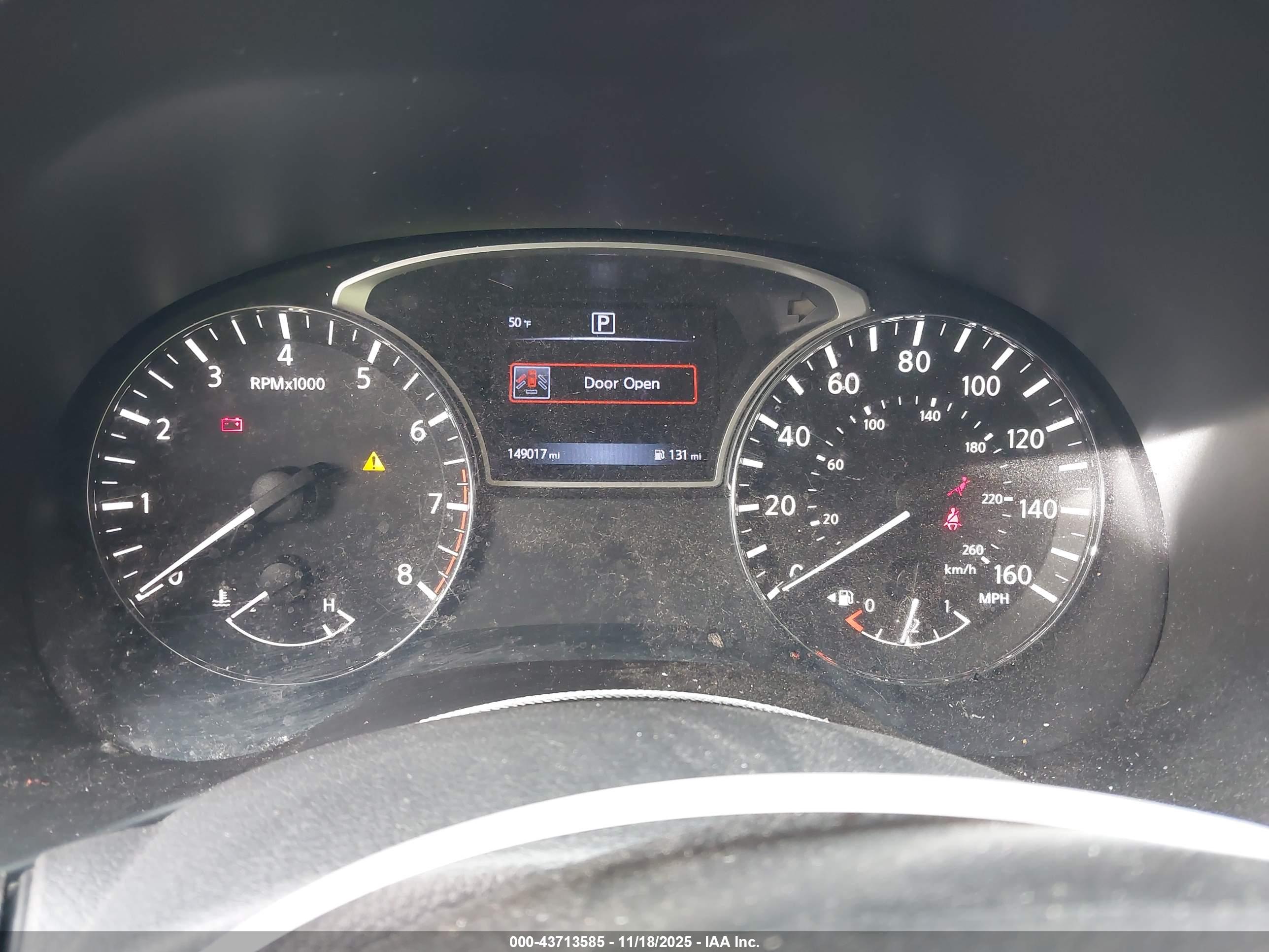 NISSAN PATHFINDER image 7
