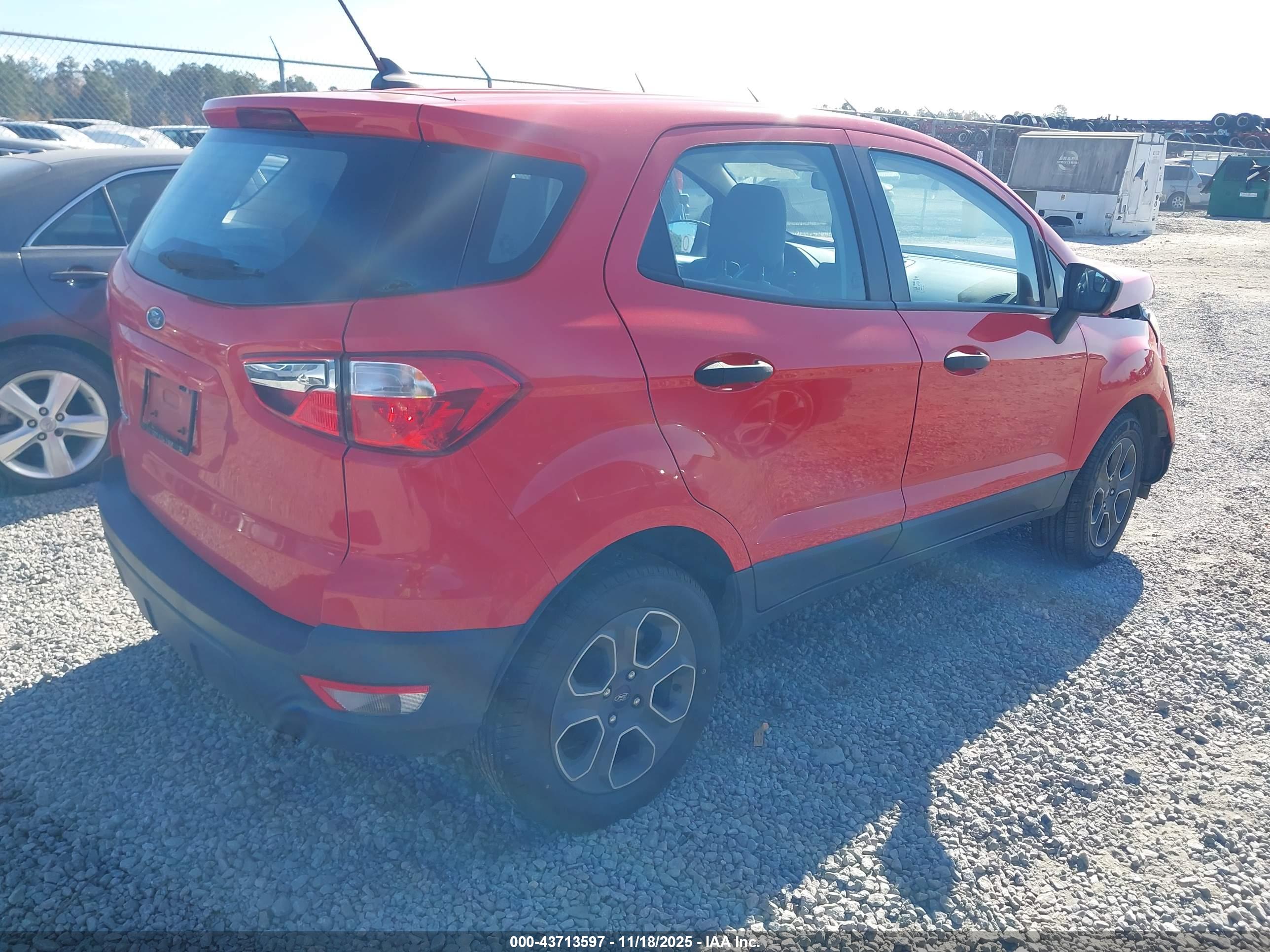 FORD ECOSPORT image 4