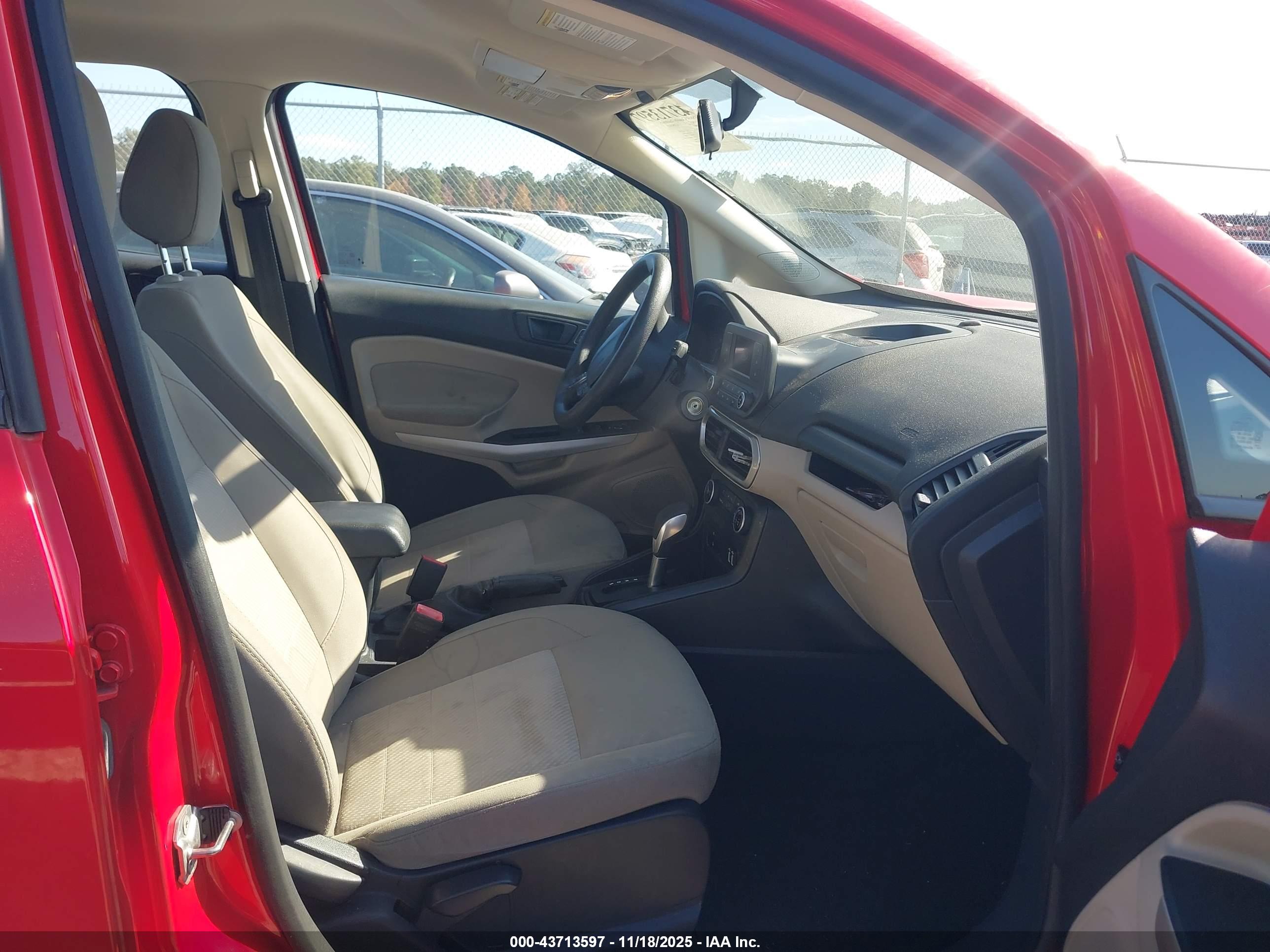 FORD ECOSPORT image 5