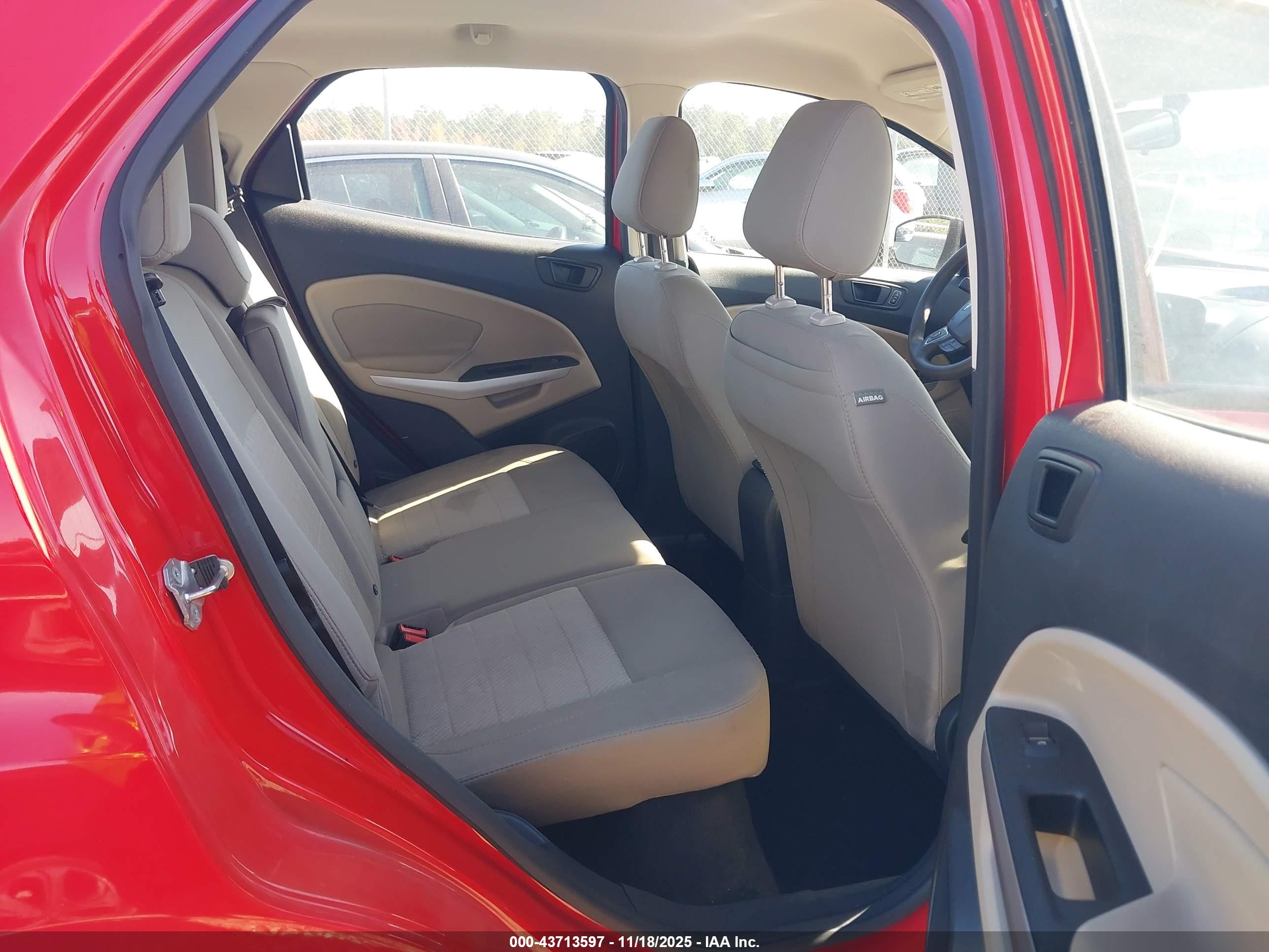 FORD ECOSPORT image 8