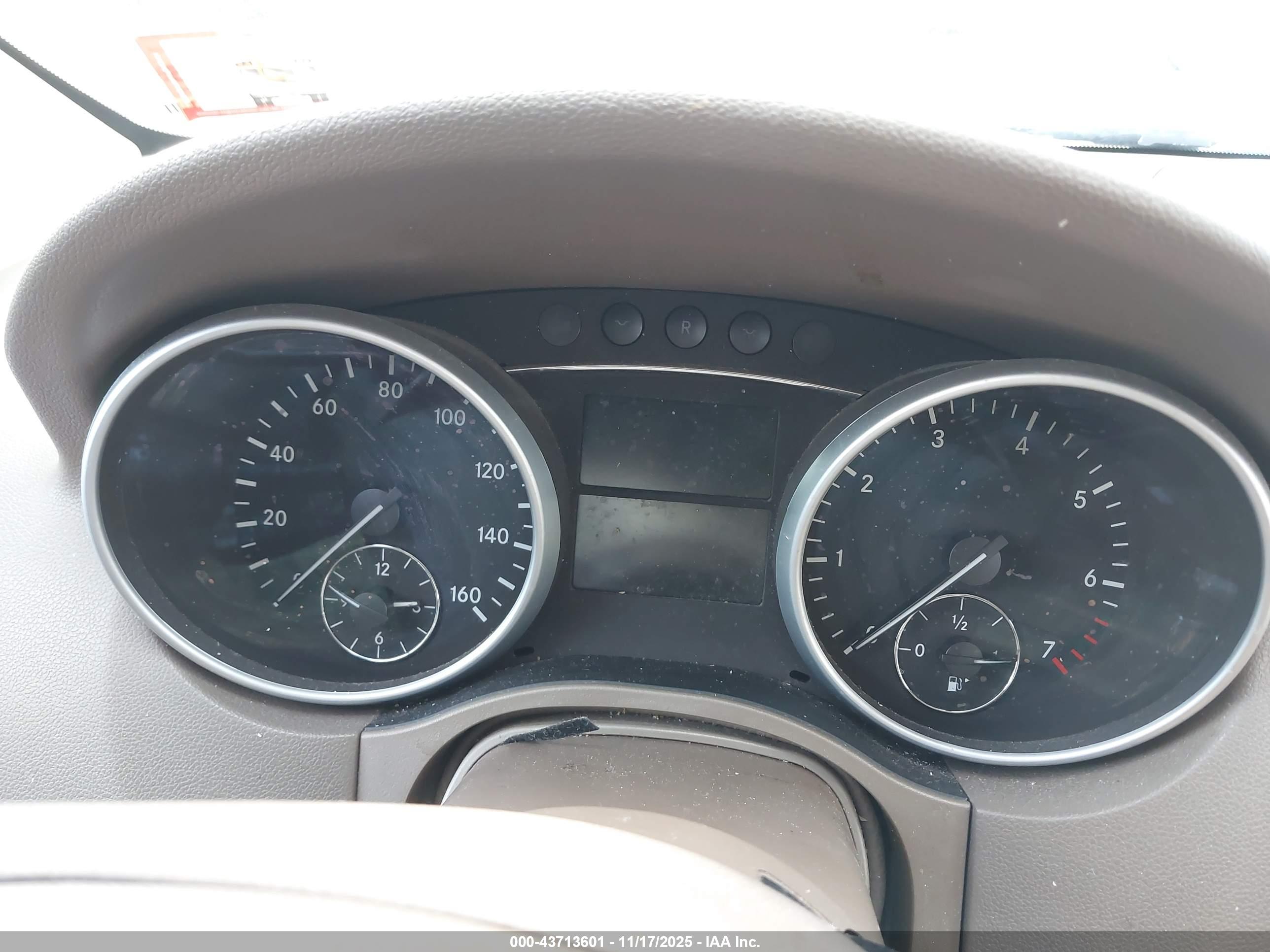 MERCEDES-BENZ ML image 7