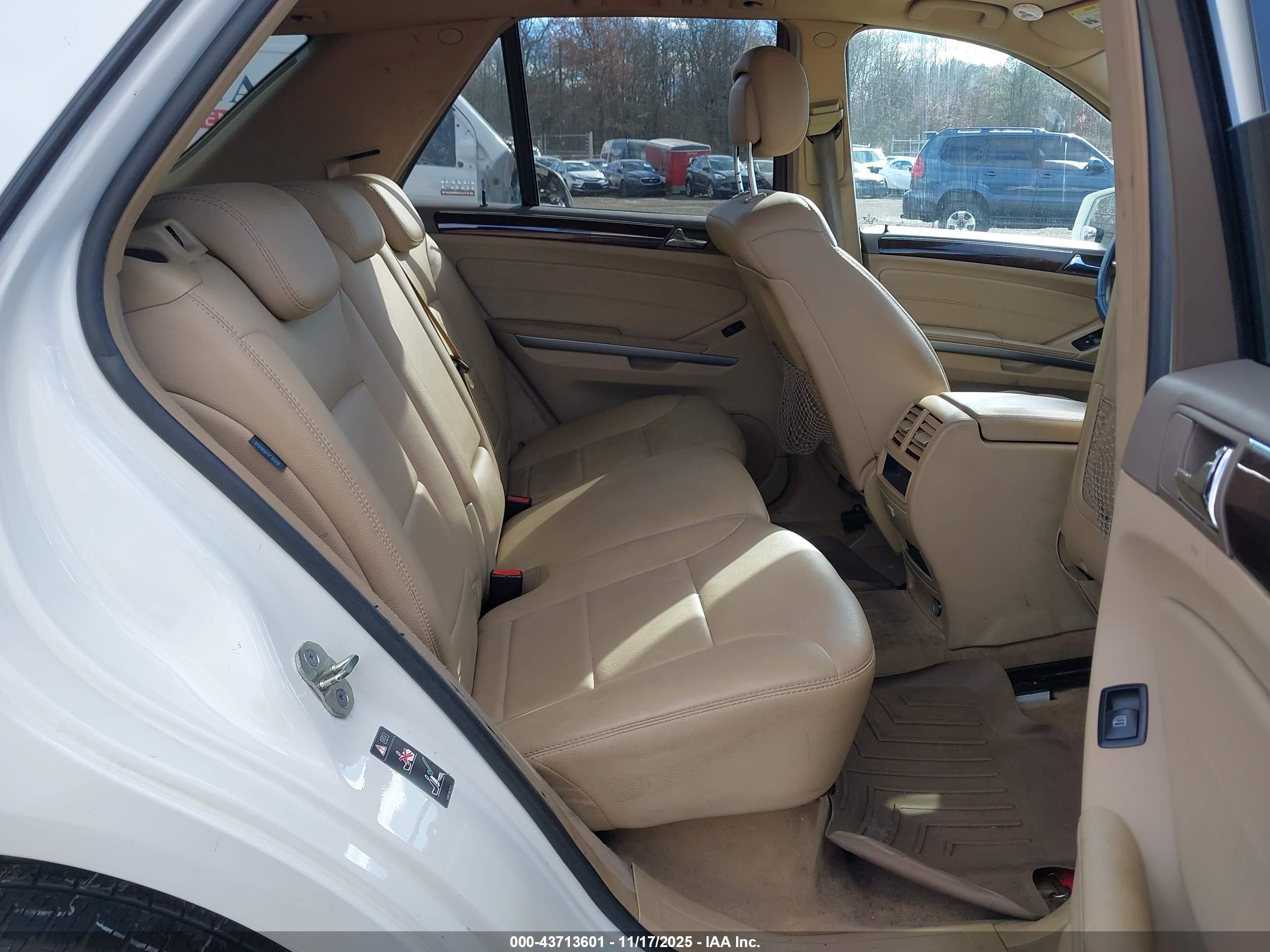 MERCEDES-BENZ ML image 8