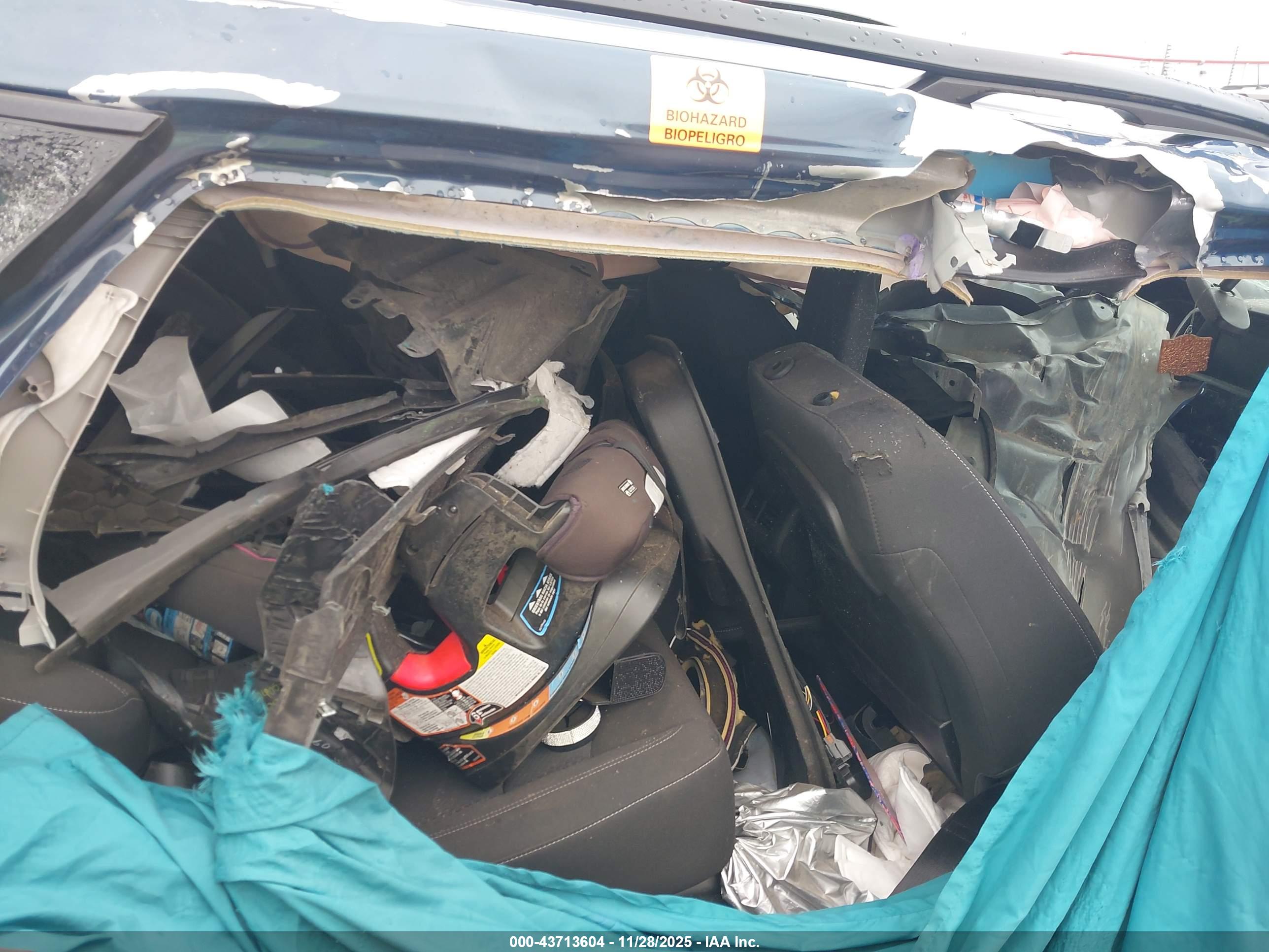 GMC TERRAIN image 8