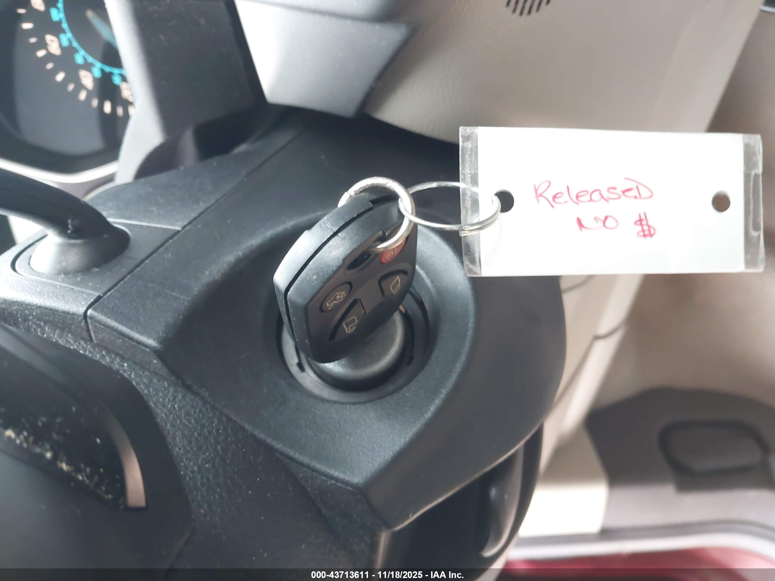 FORD ESCAPE image 11